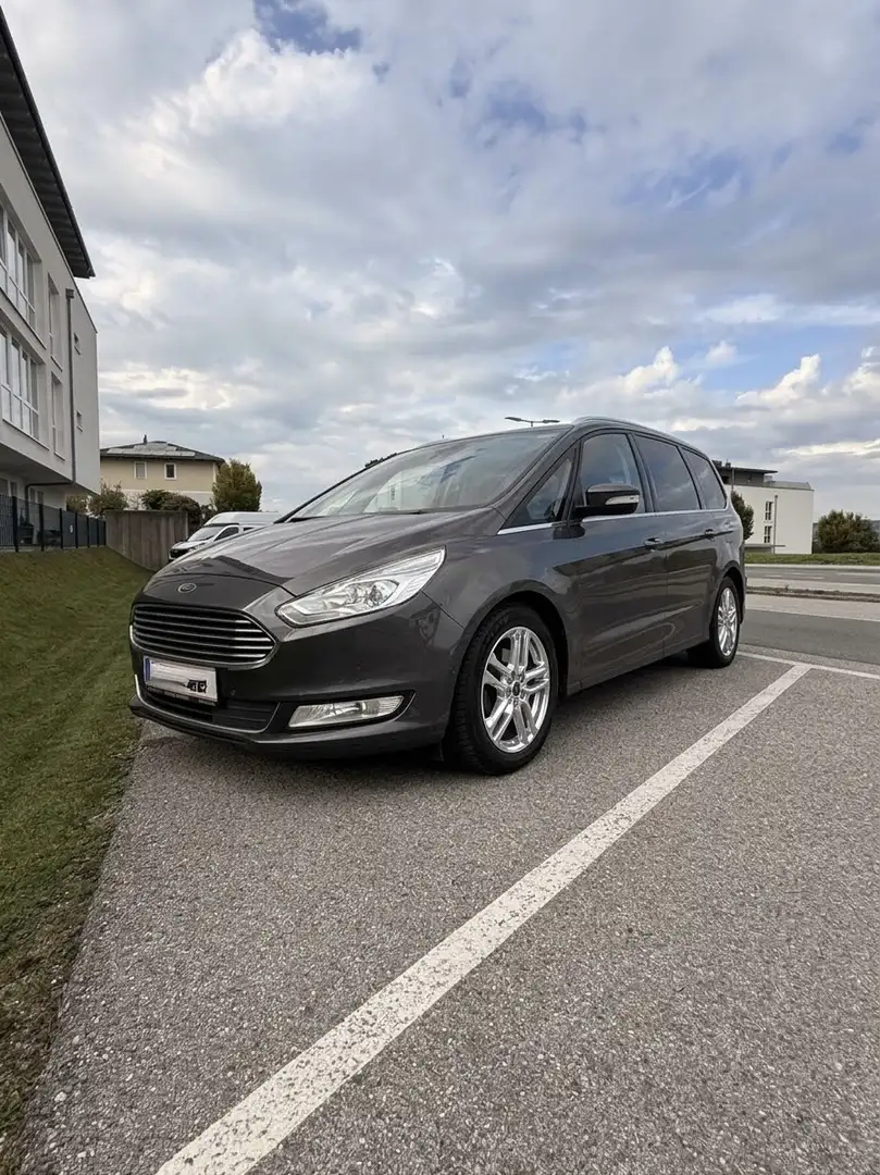 Ford Galaxy Titanium - 1