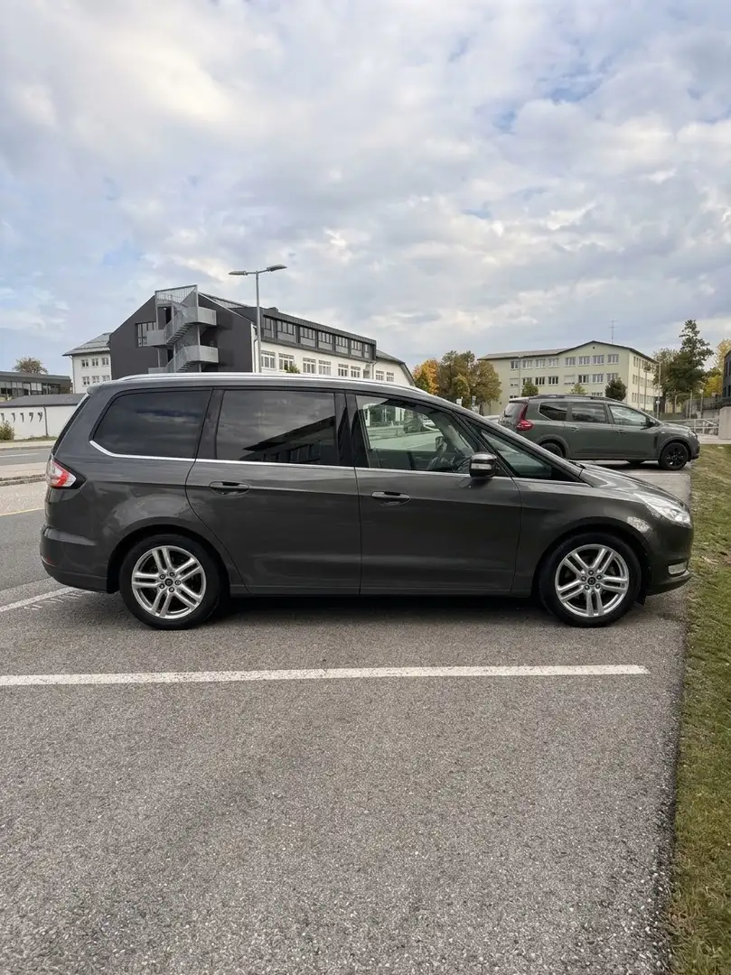 Ford Galaxy Titanium - 2