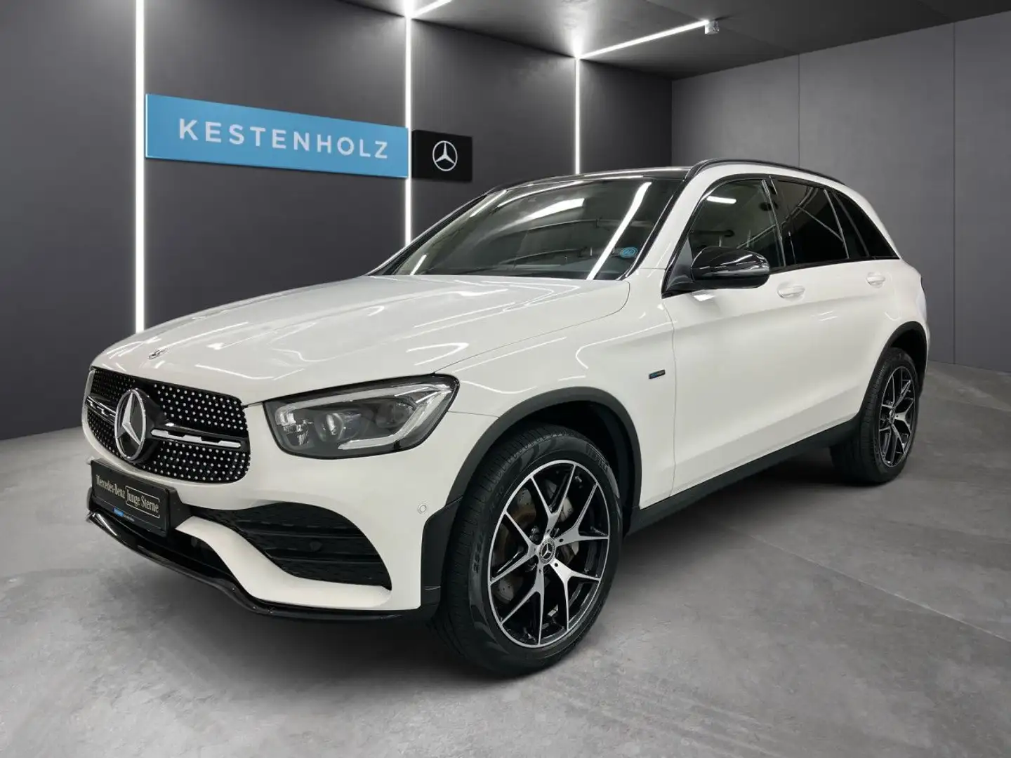 Mercedes-Benz GLC 300 de 4Matic AMG+PANO+AHK+MULTIBEAM+MEMORY Weiß - 2