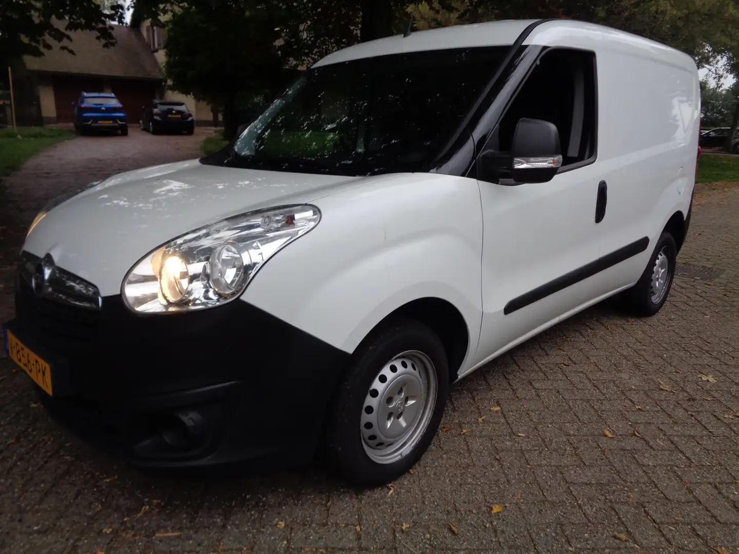 Opel Combo 1.3 CDTi L1H1 Edition Wit - 2