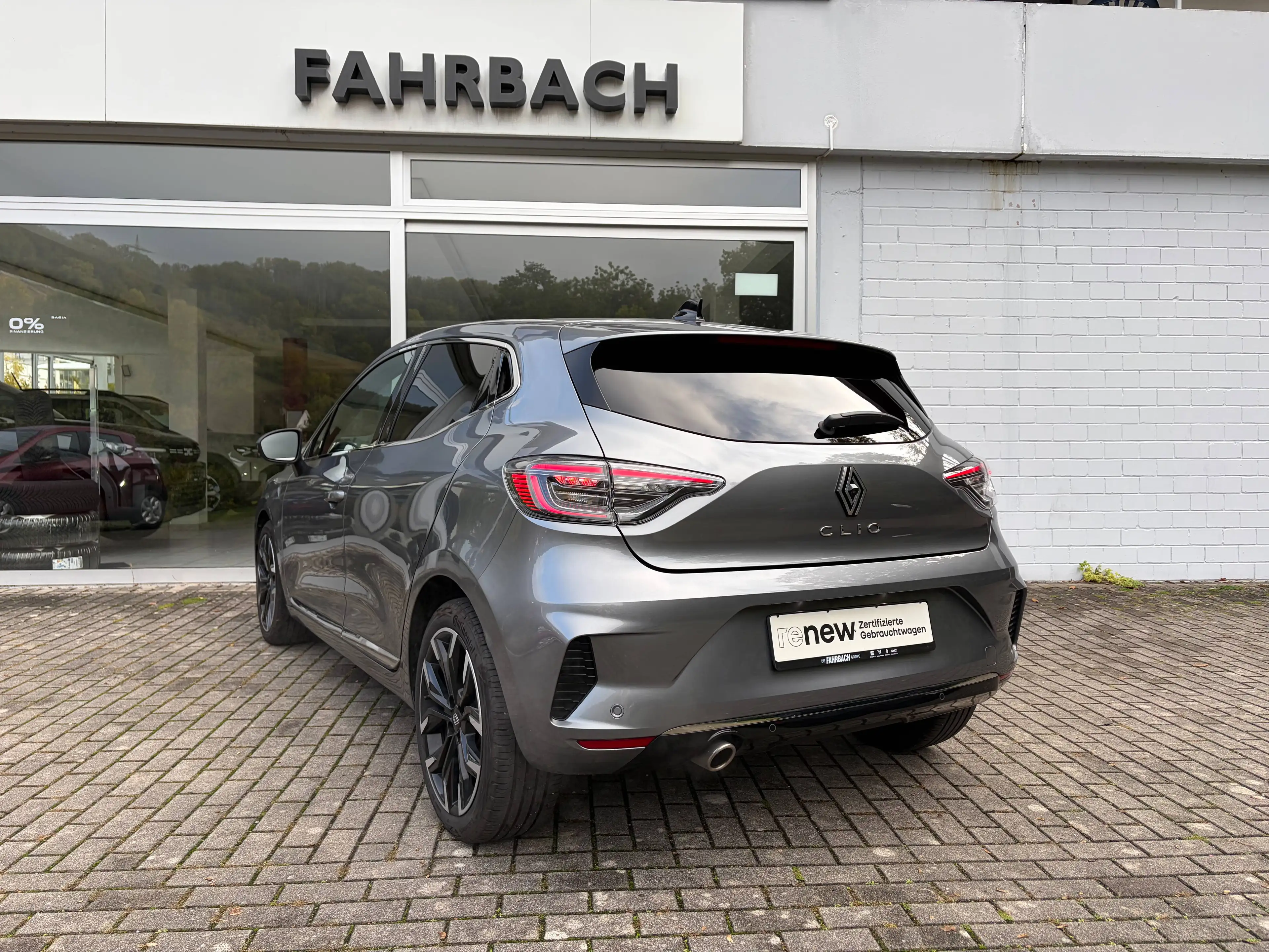 Renault Clio Techno — photo 4