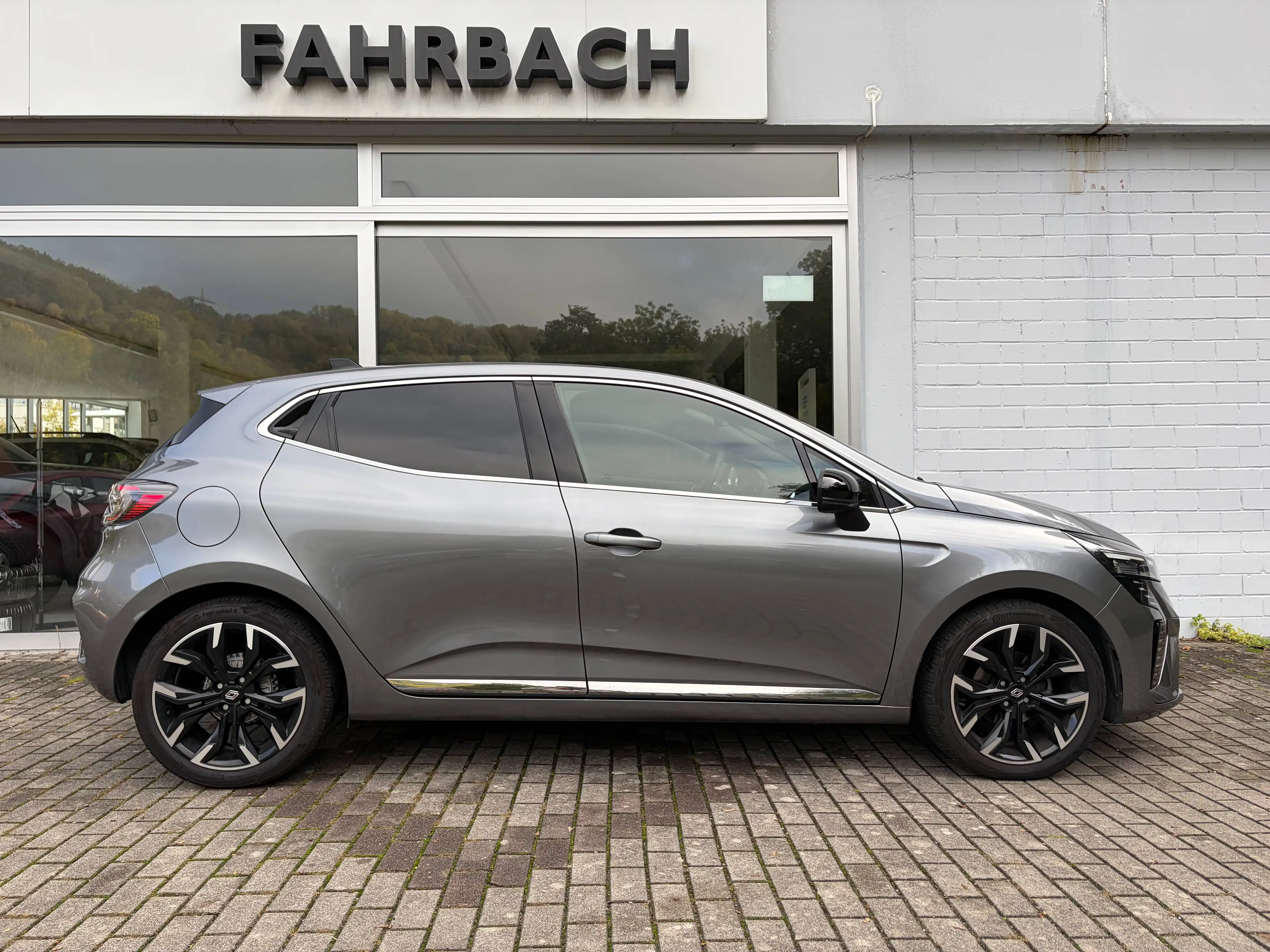 Renault Clio Techno — photo 7
