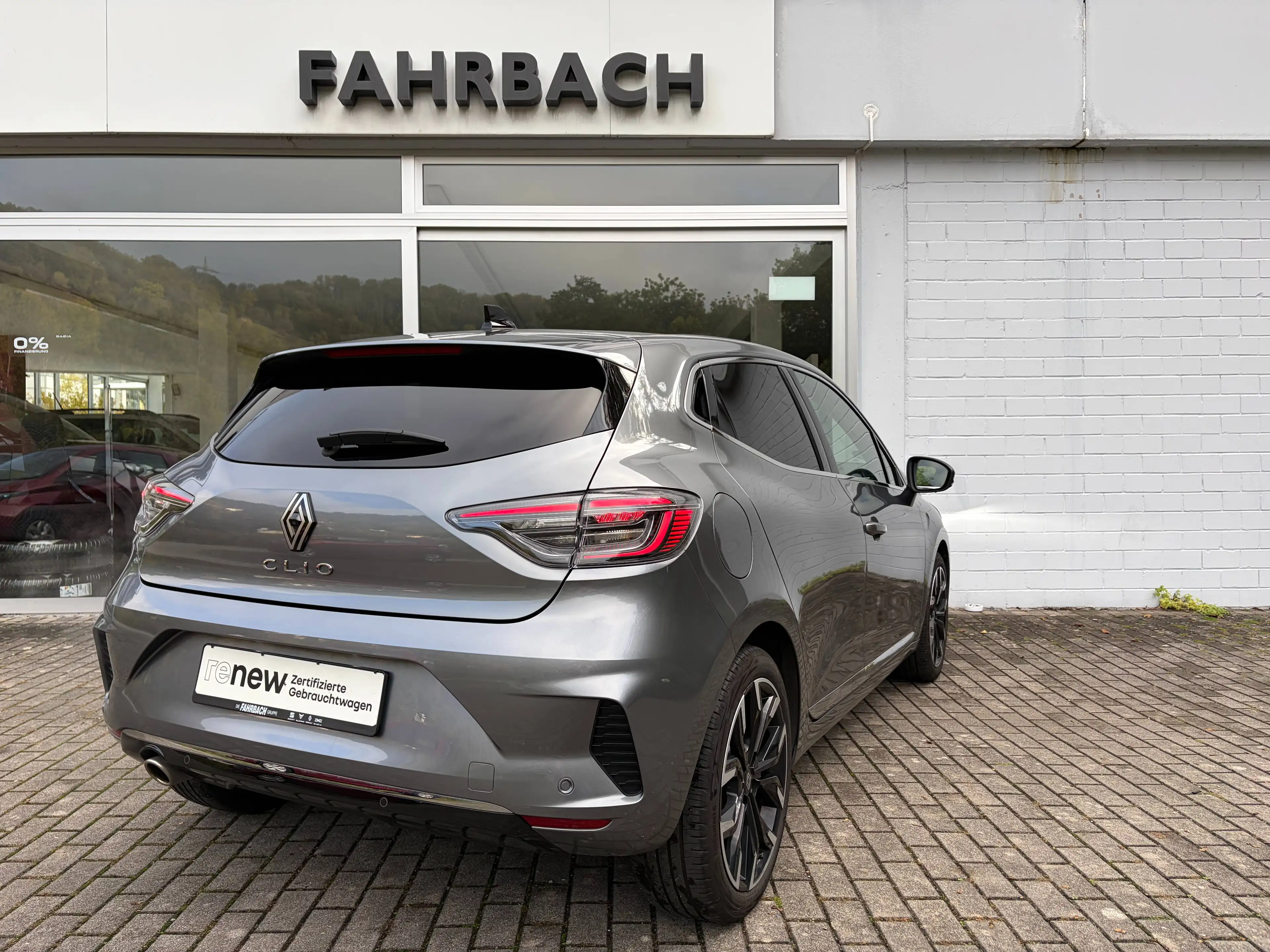 Renault Clio Techno — photo 6