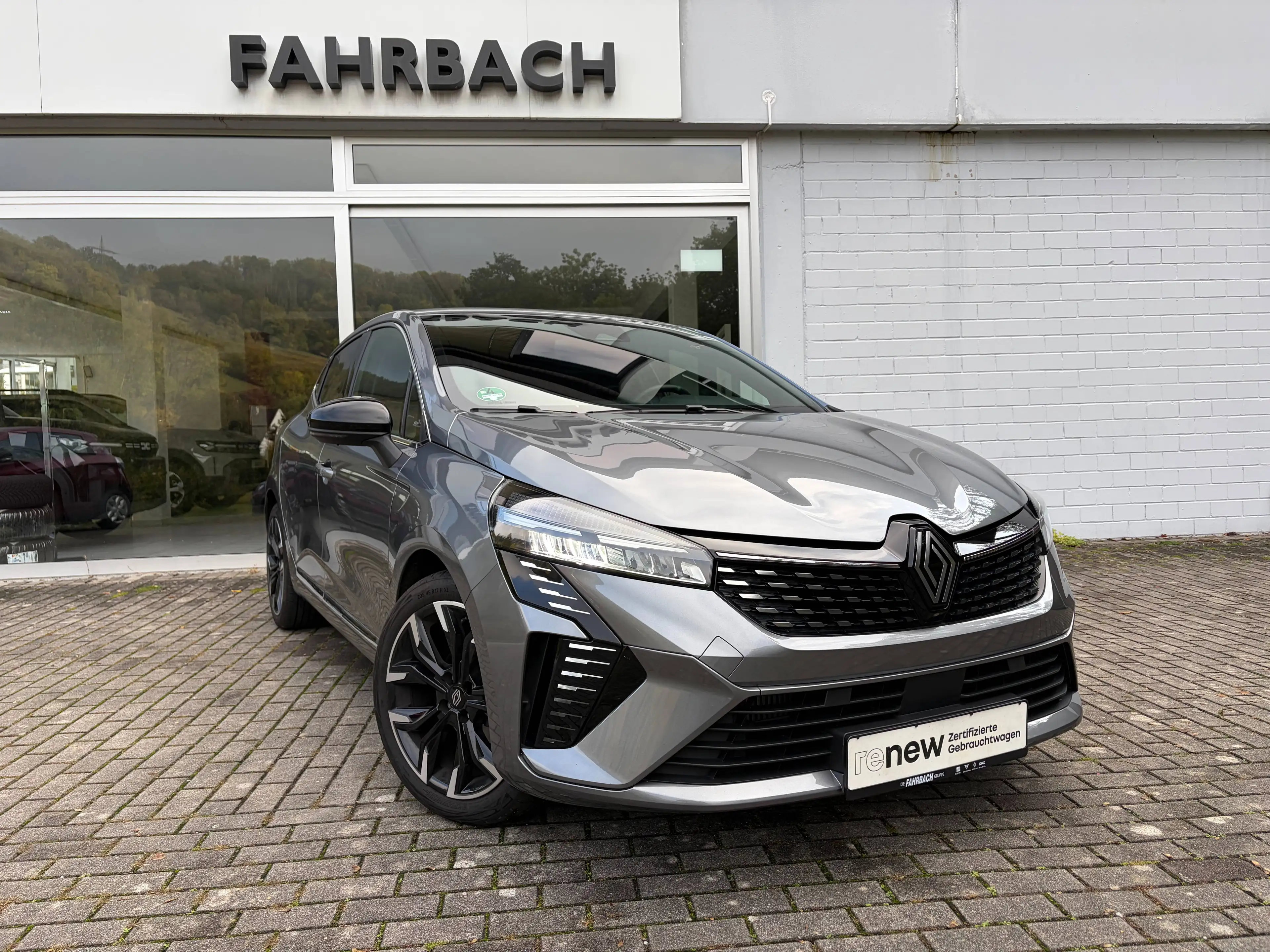Renault Clio Techno — photo 8