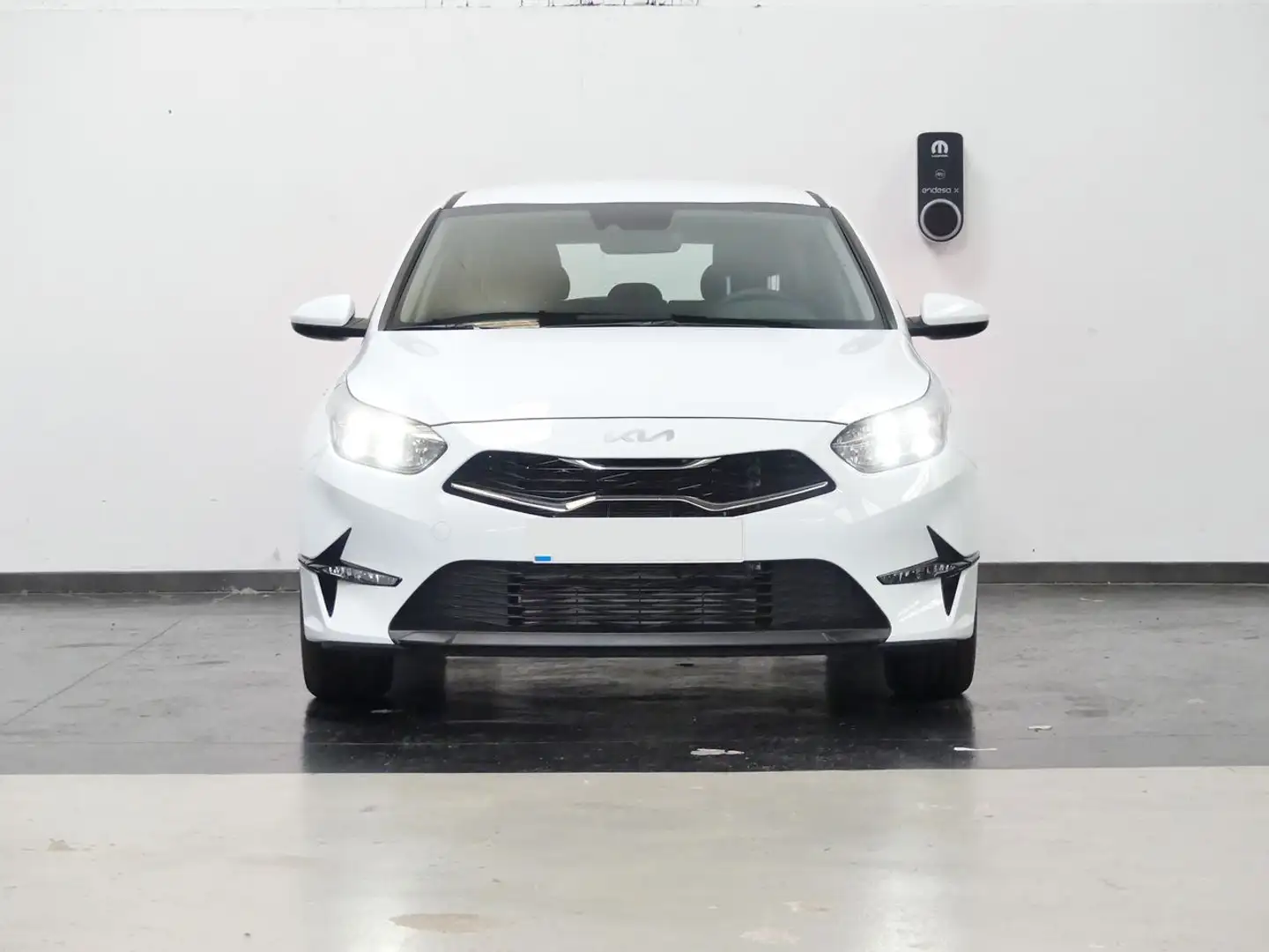 Kia Ceed / cee'd 1.0 T-GDI Drive 100 Blanco - 2