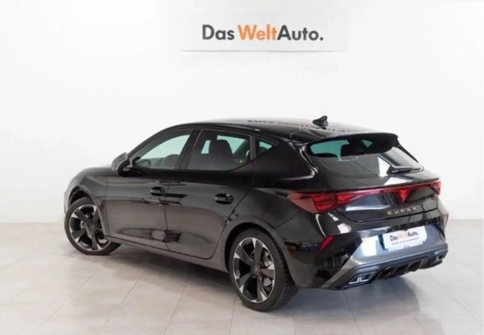 CUPRA Leon 1.5 TSI e-Hybrid 150kW DSG Zwart - 2