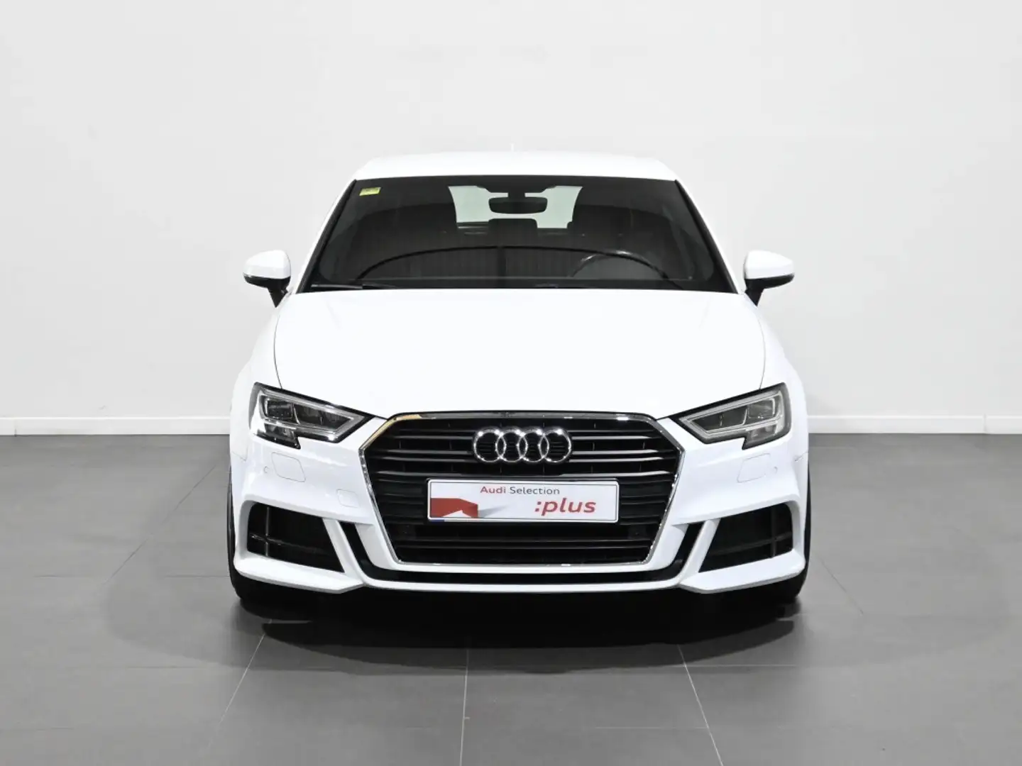 Audi A3 Sportback 1.5 TFSI COD EVO S Line Edition 110kW Wit - 2