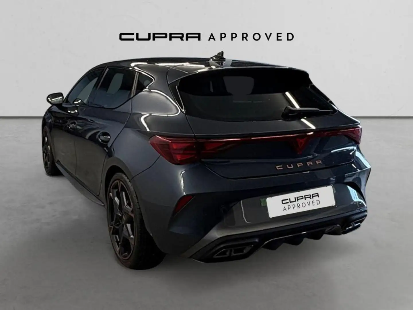 CUPRA Leon 1.5 eTSI 110 DSG Grijs - 2