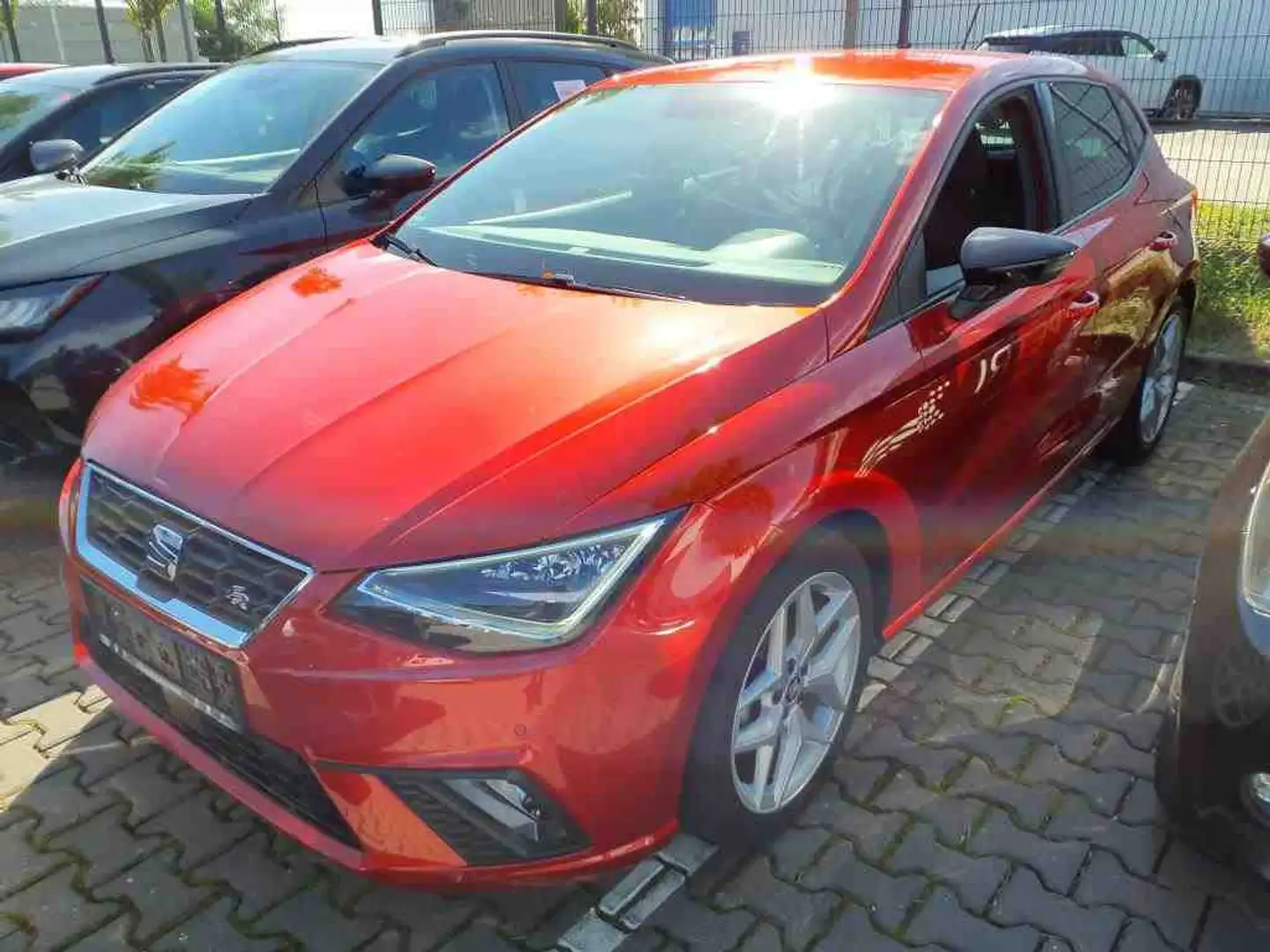 SEAT Ibiza FR-Line 1.0 TSI DSG*NAVI*KAM*SHZ*LED*BEATS Rot - 2