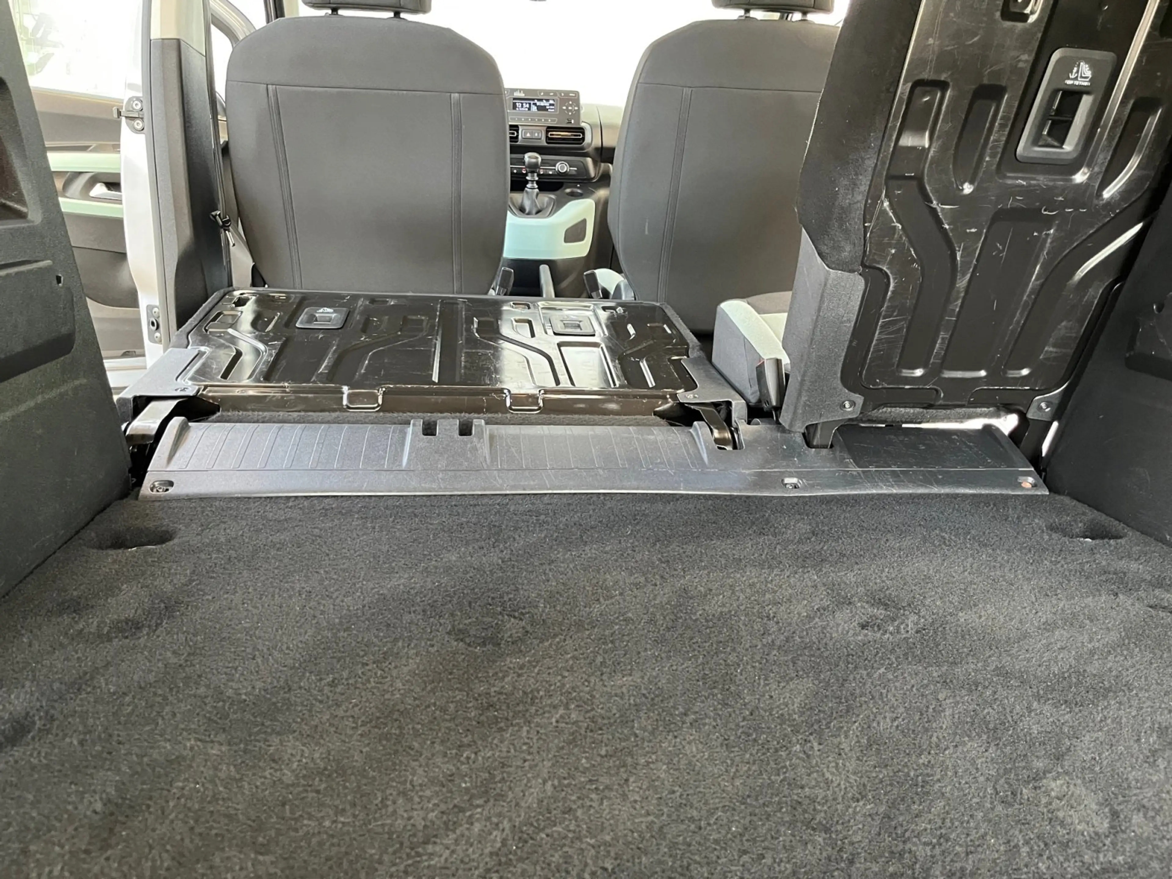 Citroen Berlingo Live 1.2 PureTech Klimaanlage — photo 16