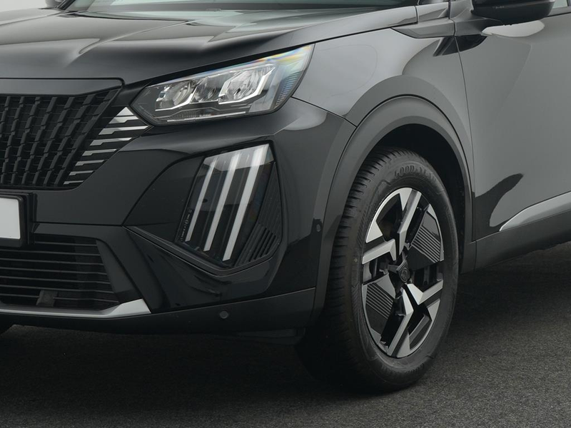 Peugeot 2008 ALLURE Benzin 100 — photo 10