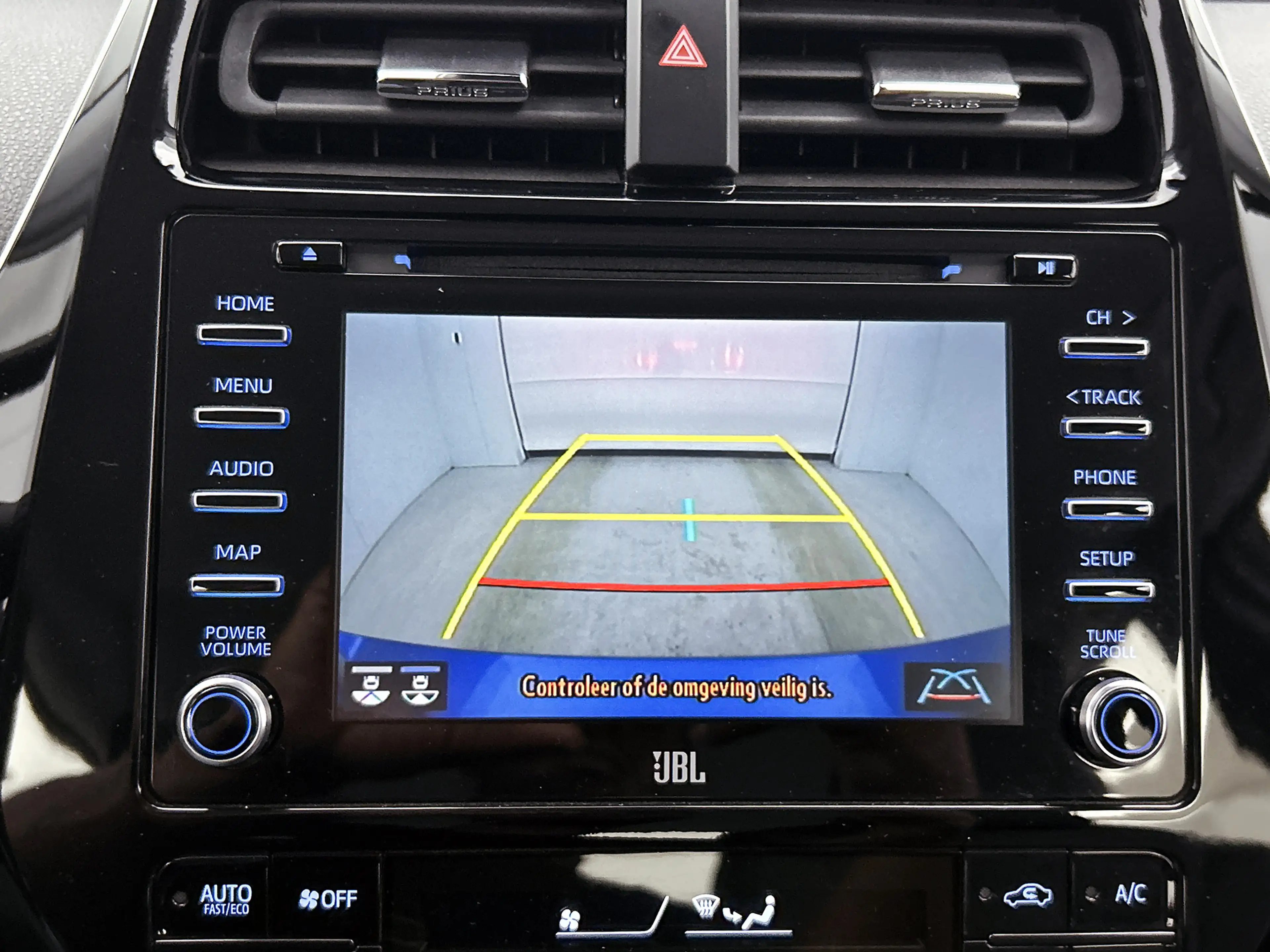 Toyota Prius 1.8 Executive | Zwart lederen bekleding | JBL | He — photo 8