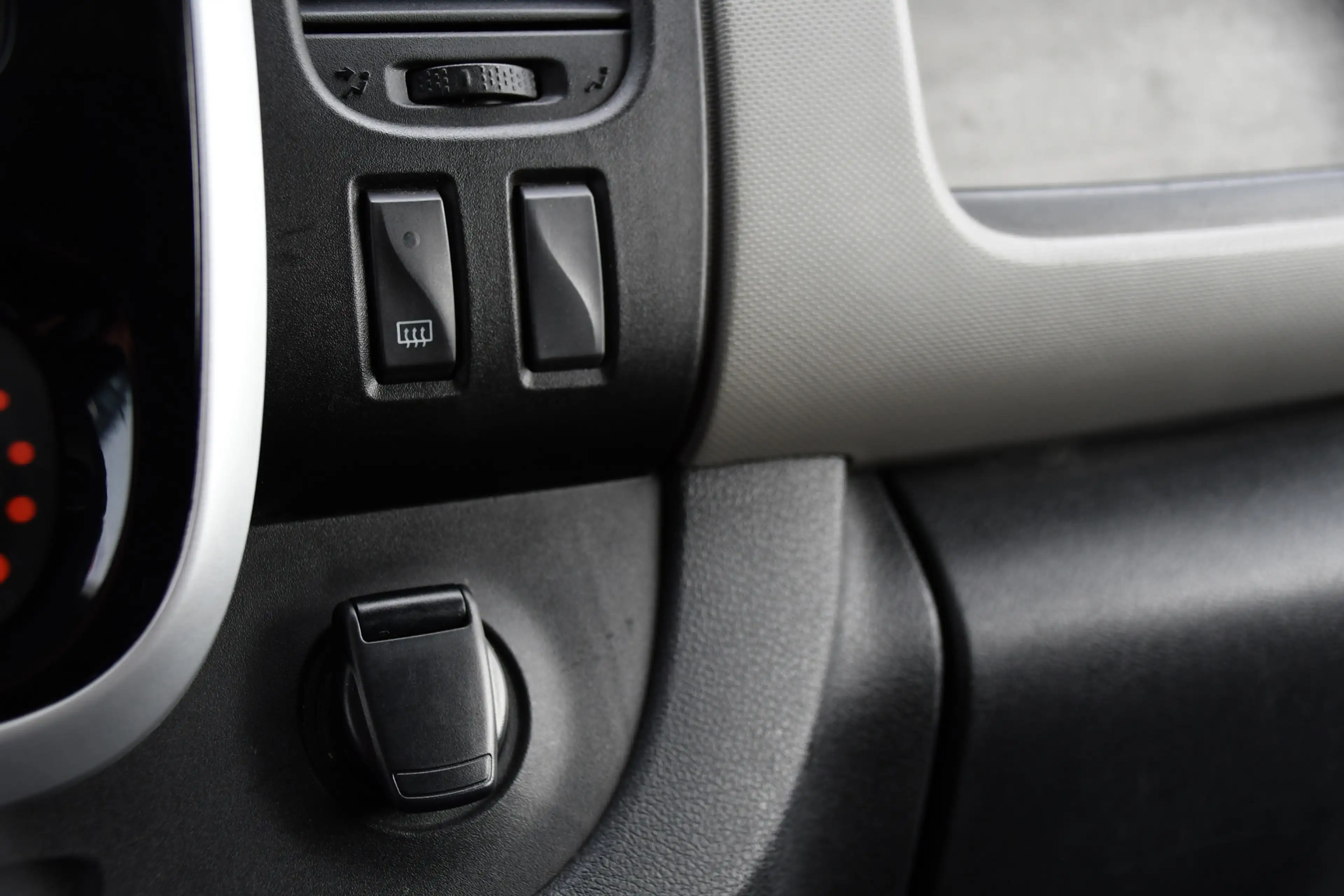 Renault Trafic 1.6 dCi T29 L2H1 Luxe Black Edition Camera, Cruise — photo 22