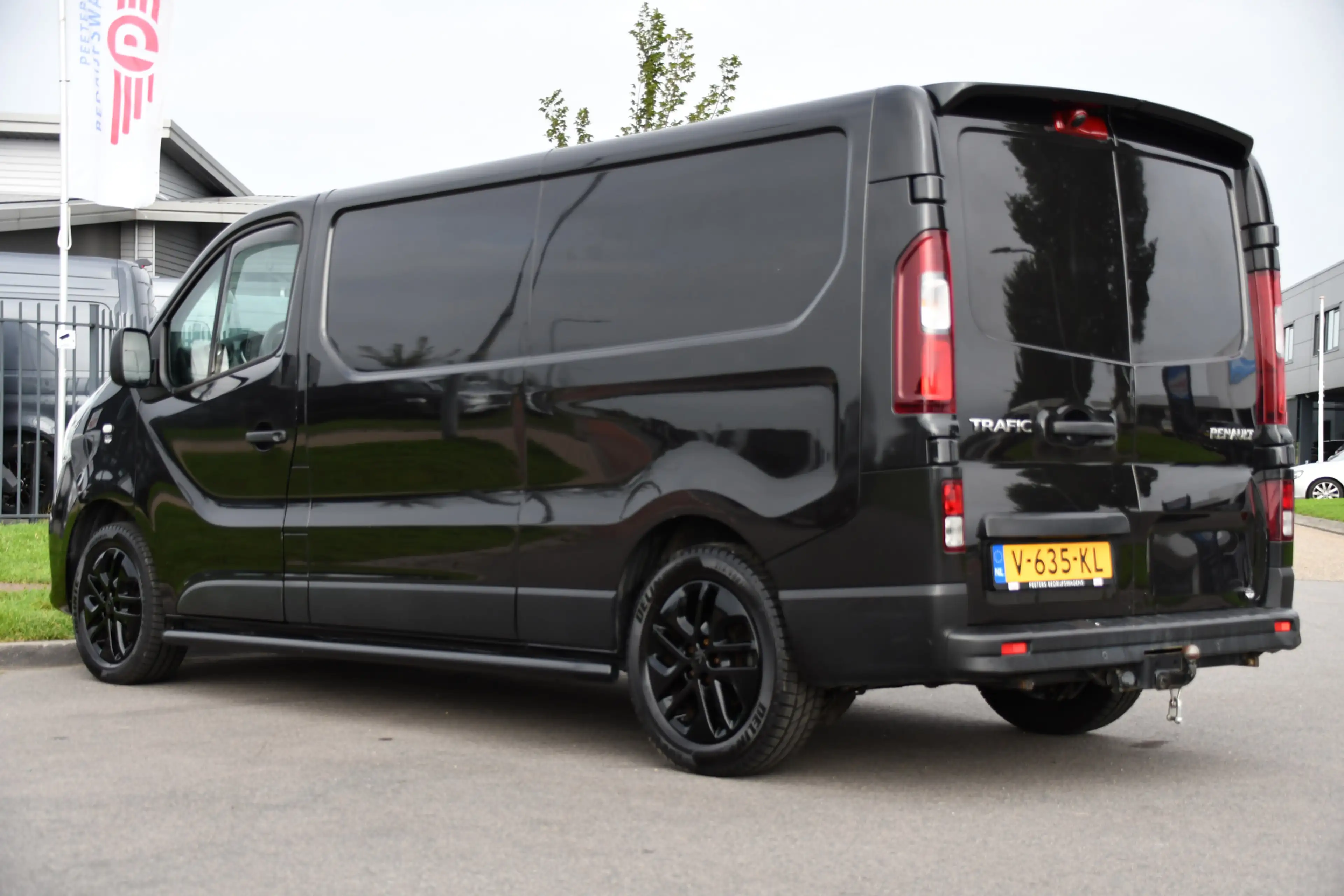 Renault Trafic 1.6 dCi T29 L2H1 Luxe Black Edition Camera, Cruise — photo 3