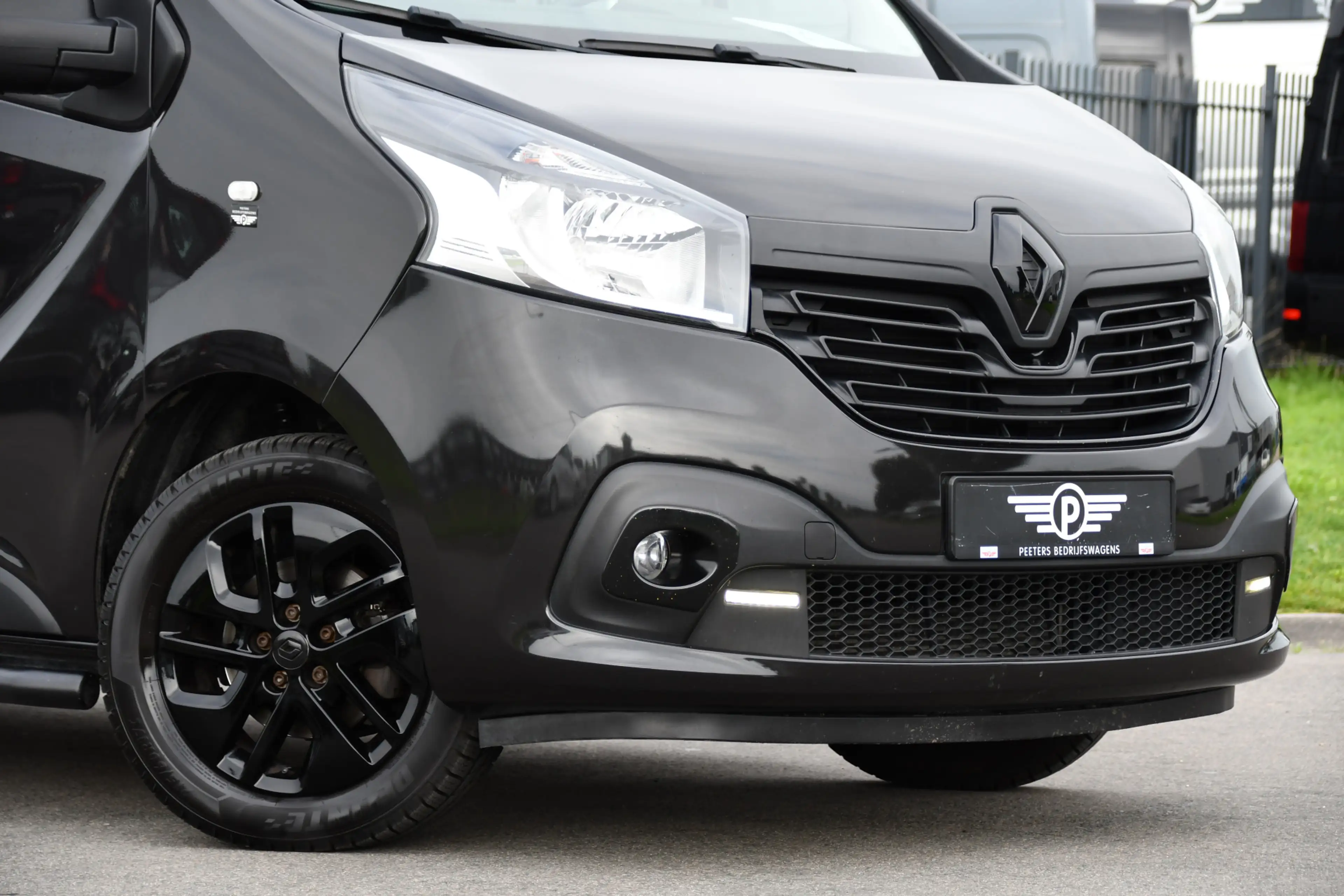 Renault Trafic 1.6 dCi T29 L2H1 Luxe Black Edition Camera, Cruise — photo 8