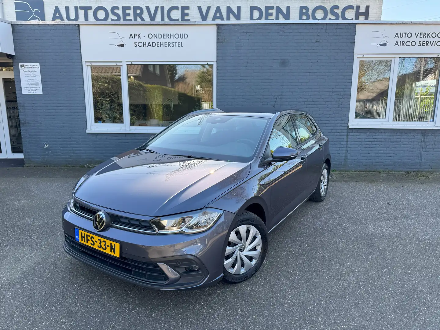 Volkswagen Polo 1.0 TSI Life Grijs - 1