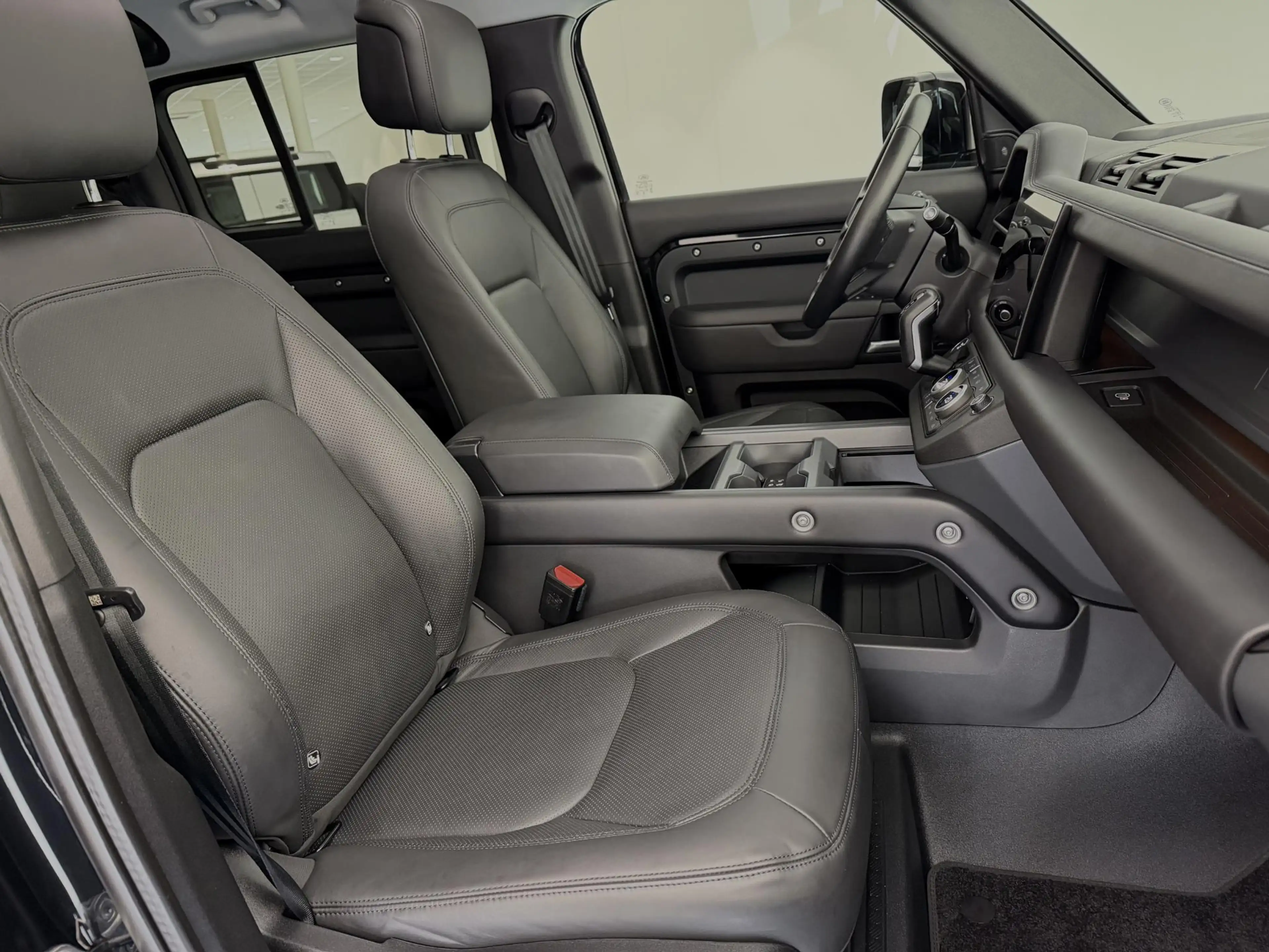 Land Rover Defender 110 P300e X-Dynamic HSE | Panoramadak | Towing Pac — photo 8