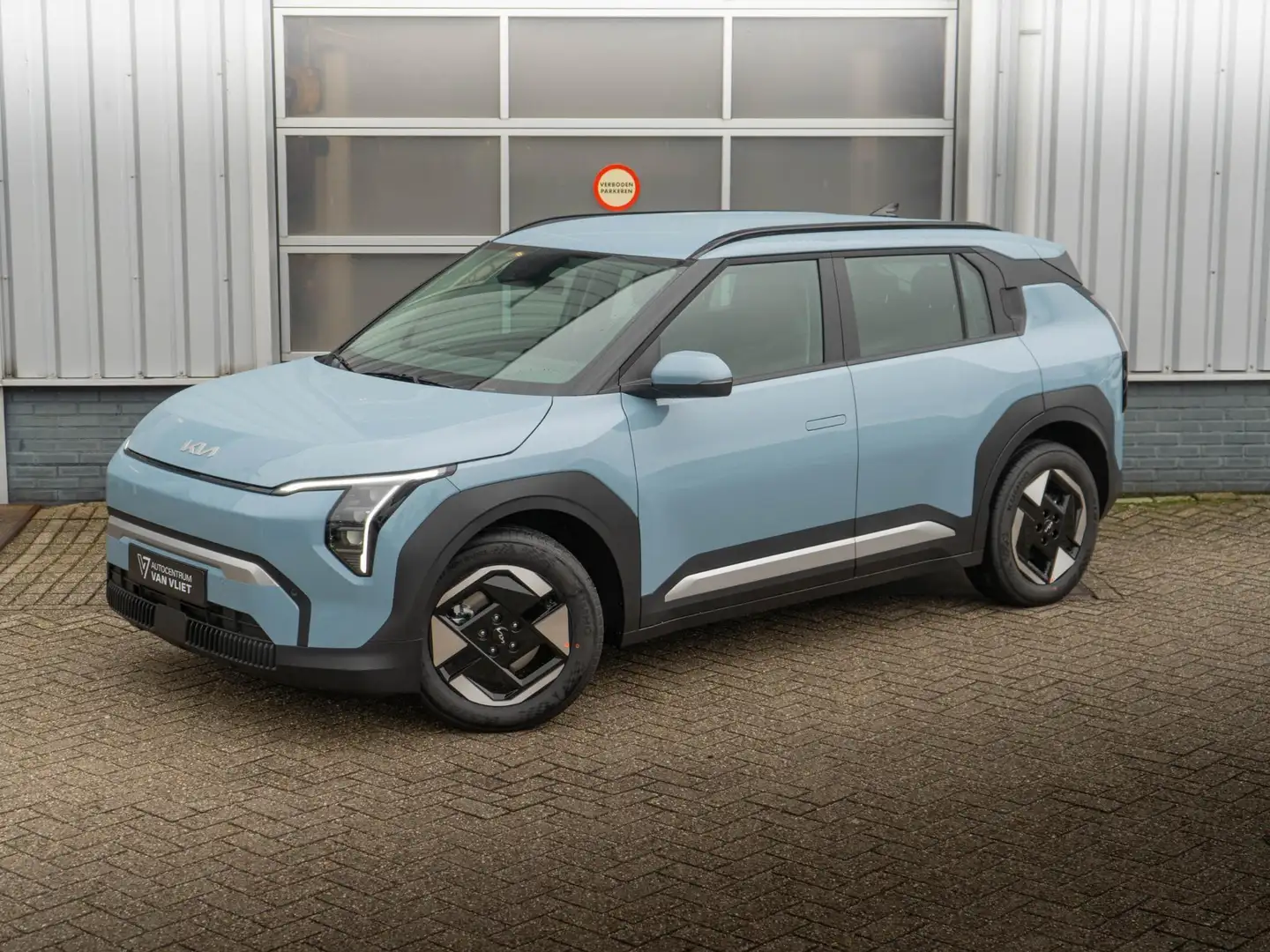 Kia EV3 Plus 81.4 kWh | Op VOOORRAAD DIRECT LEVERBAAR | St Blauw - 2