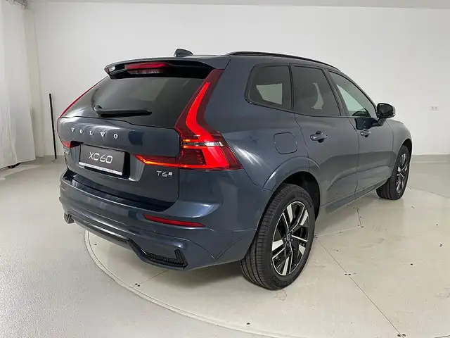 Volvo XC60 T6 AWD PHEV 4 Life 18,8kWh Plus Dark Aut. | Sta... Ansicht 6