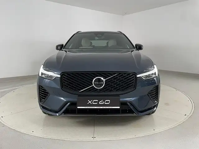 Volvo XC60 T6 AWD PHEV 4 Life 18,8kWh Plus Dark Aut. | Sta... Ansicht 2