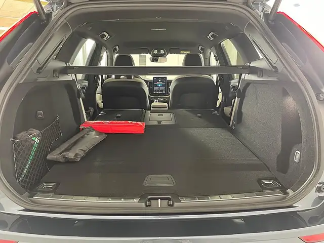 Volvo XC60 T6 AWD PHEV 4 Life 18,8kWh Plus Dark Aut. | Sta... Ansicht 12