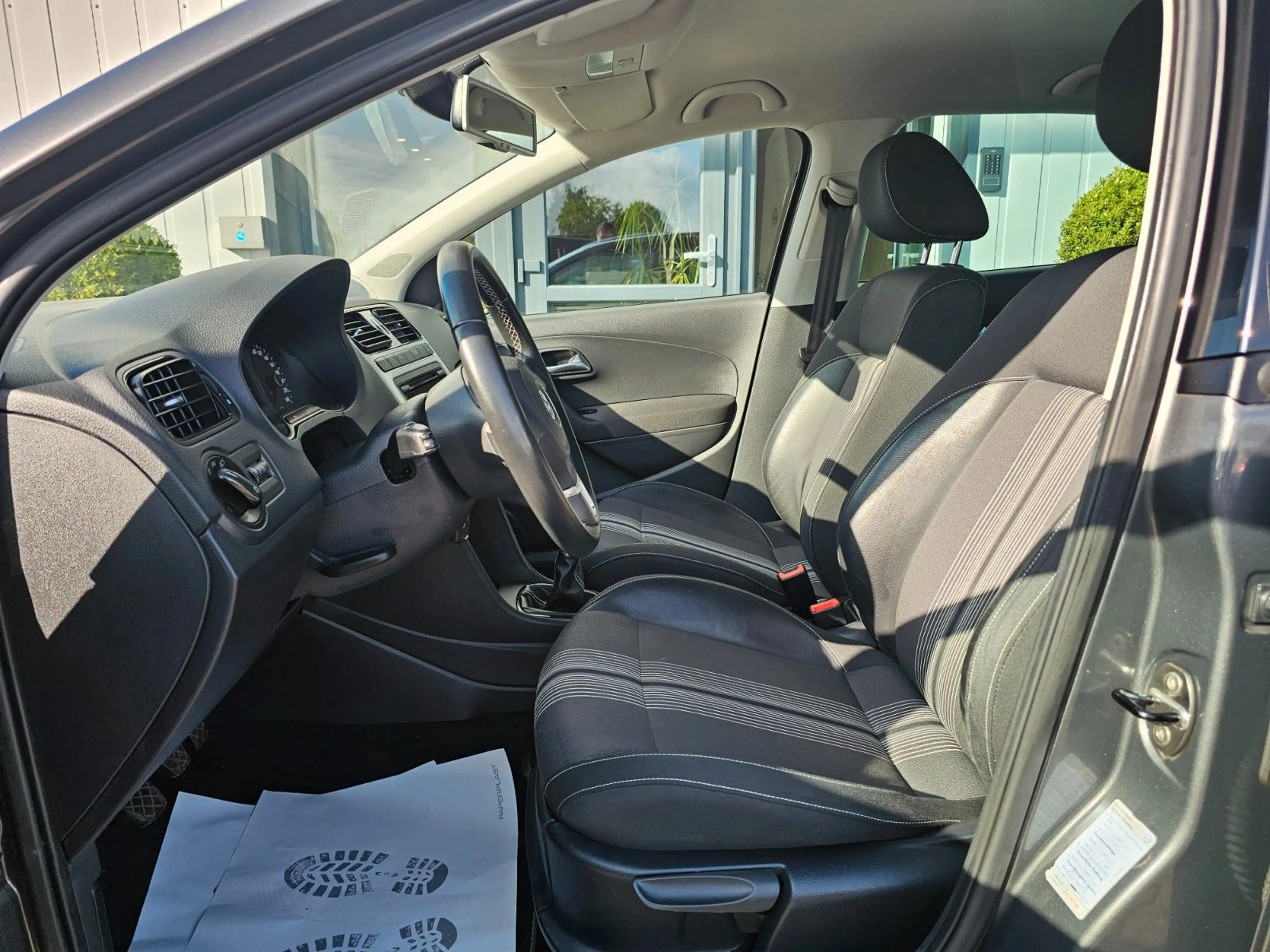Volkswagen Polo V Match*Klimaanlage*1.Hand*Teilleder* — photo 10