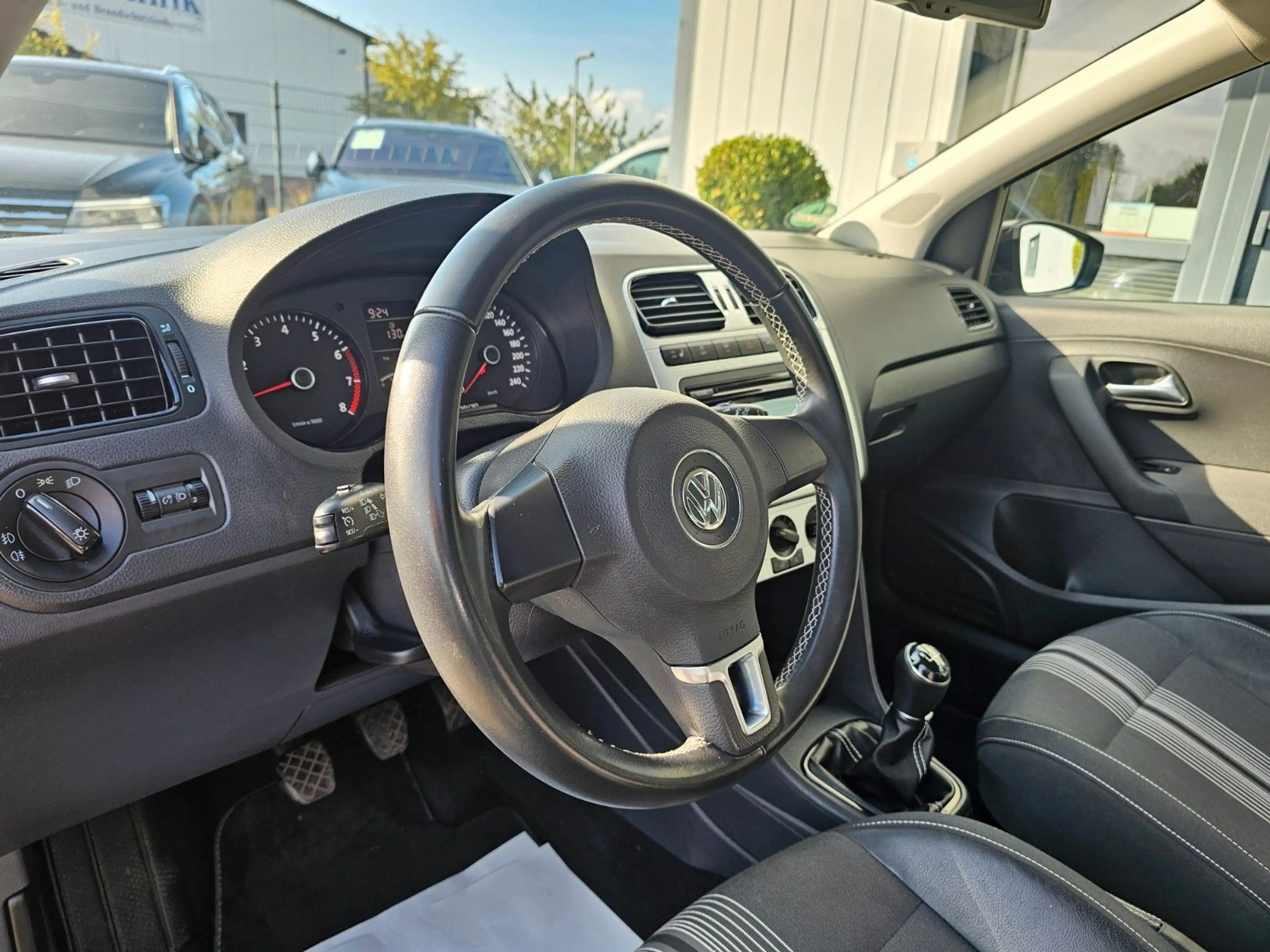 Volkswagen Polo V Match*Klimaanlage*1.Hand*Teilleder* — photo 12