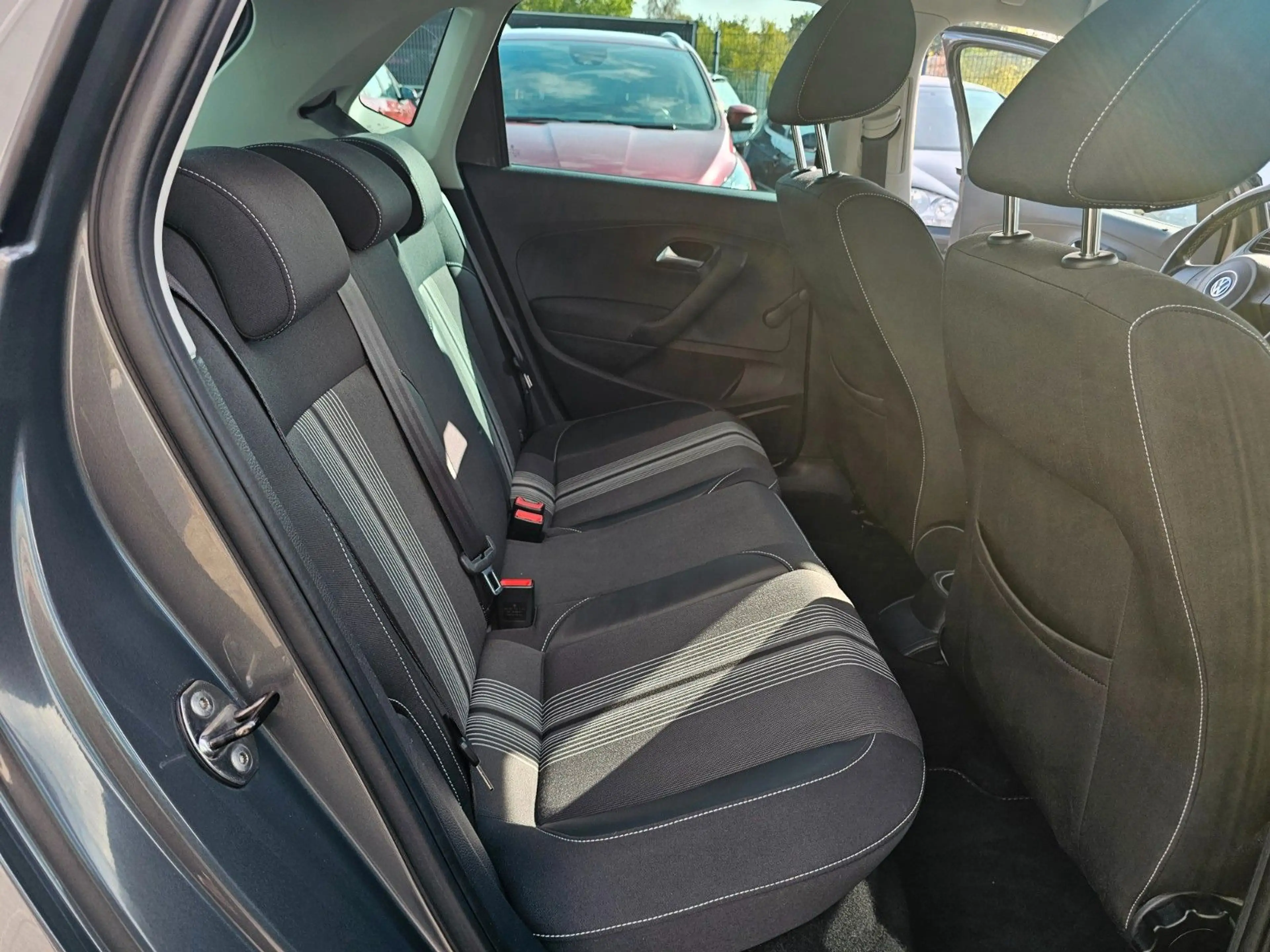 Volkswagen Polo V Match*Klimaanlage*1.Hand*Teilleder* — photo 15
