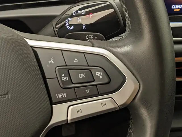 Volkswagen Tiguan view 11