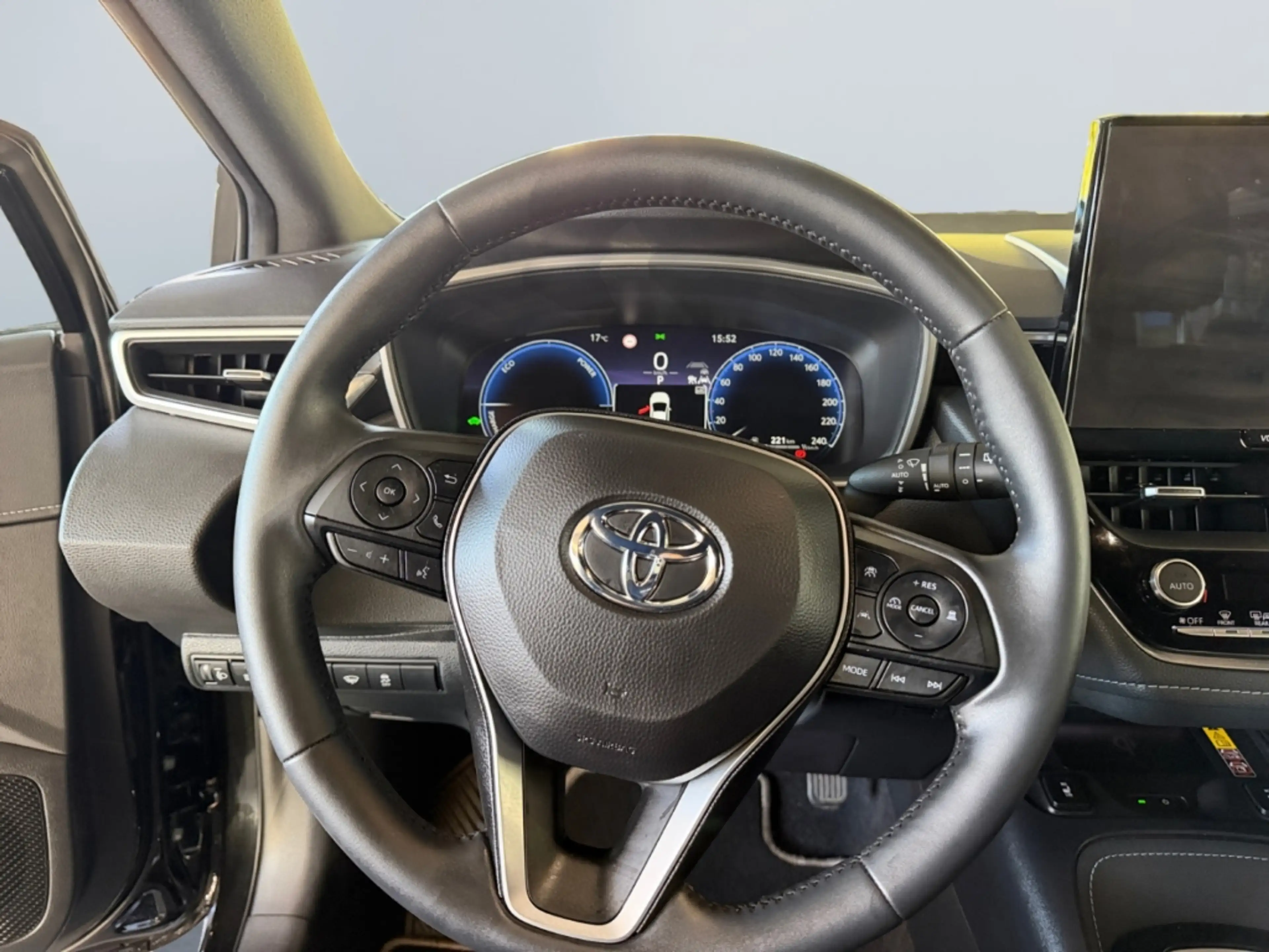 Toyota Corolla 1.8 TS Hybrid Teamplayer *LED*SHZ*CAM*PDC* — photo 12