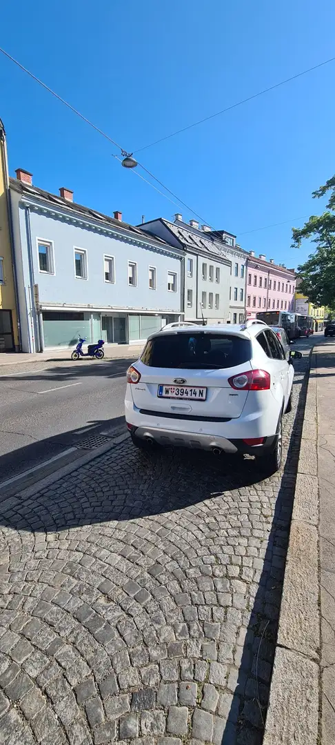 Ford Kuga 2.0 TDCi 4x4 Aut. Titanium - 2