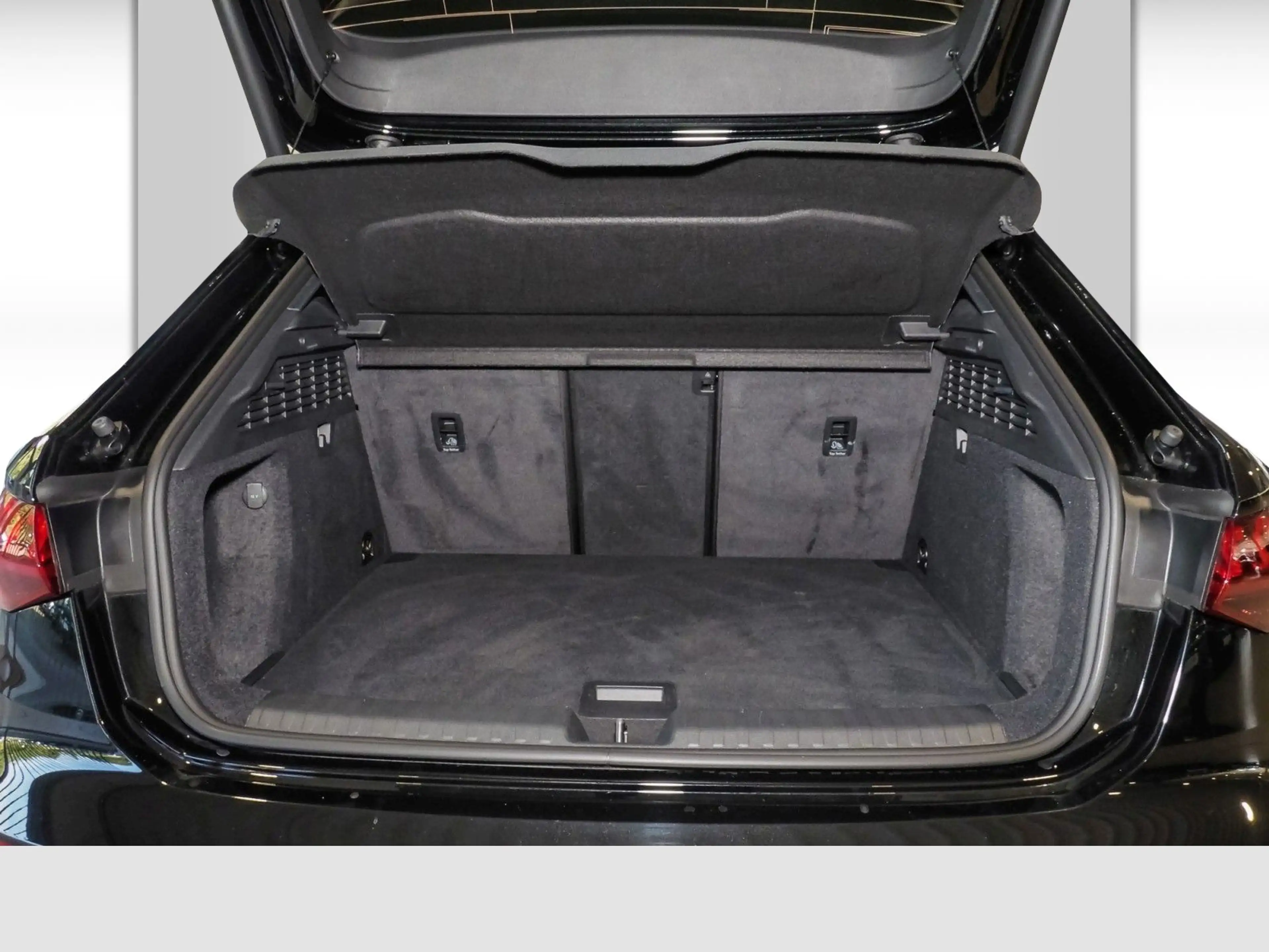 Audi S3 2.0 TFSI — photo 15