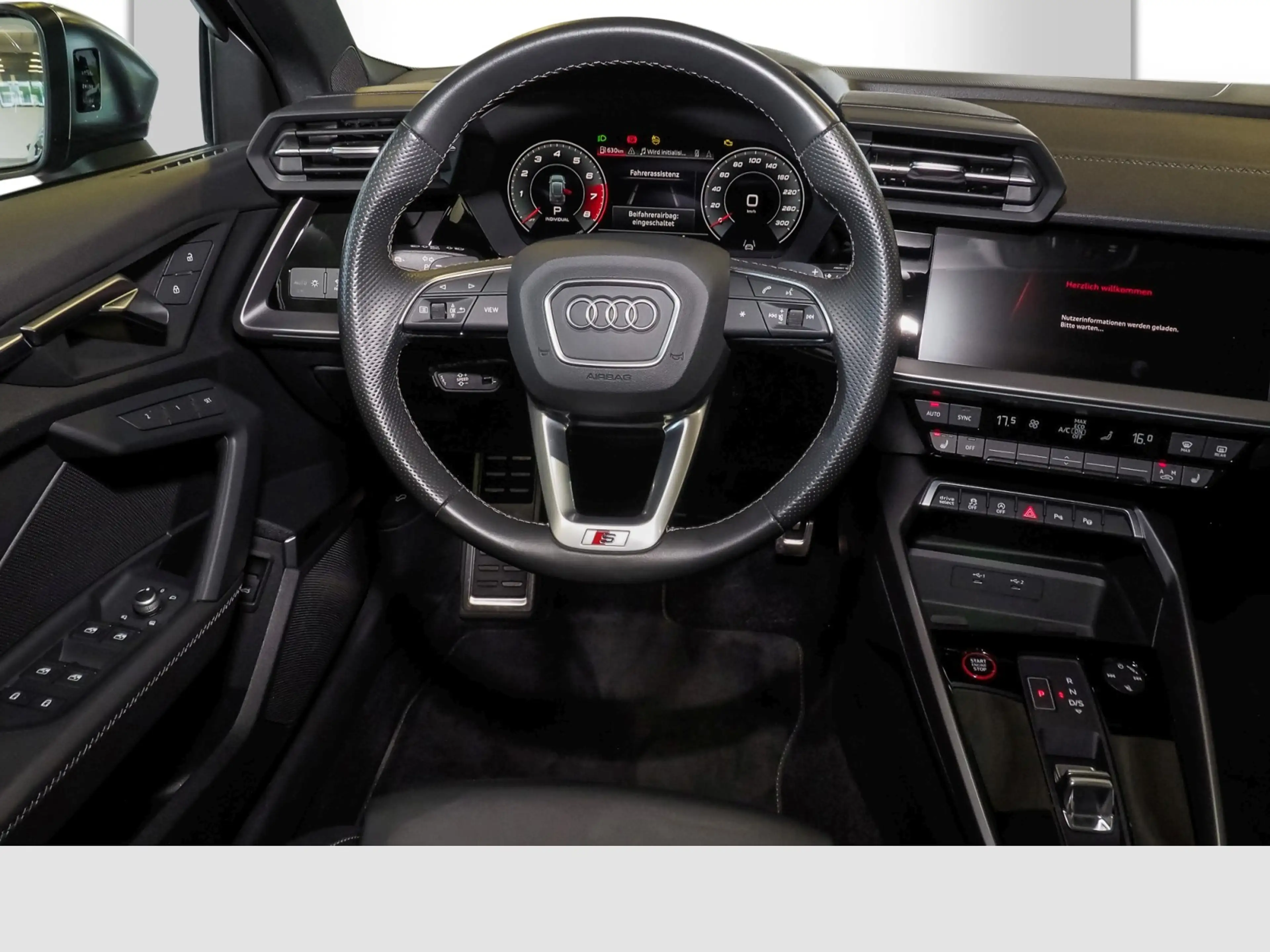 Audi S3 2.0 TFSI — photo 12