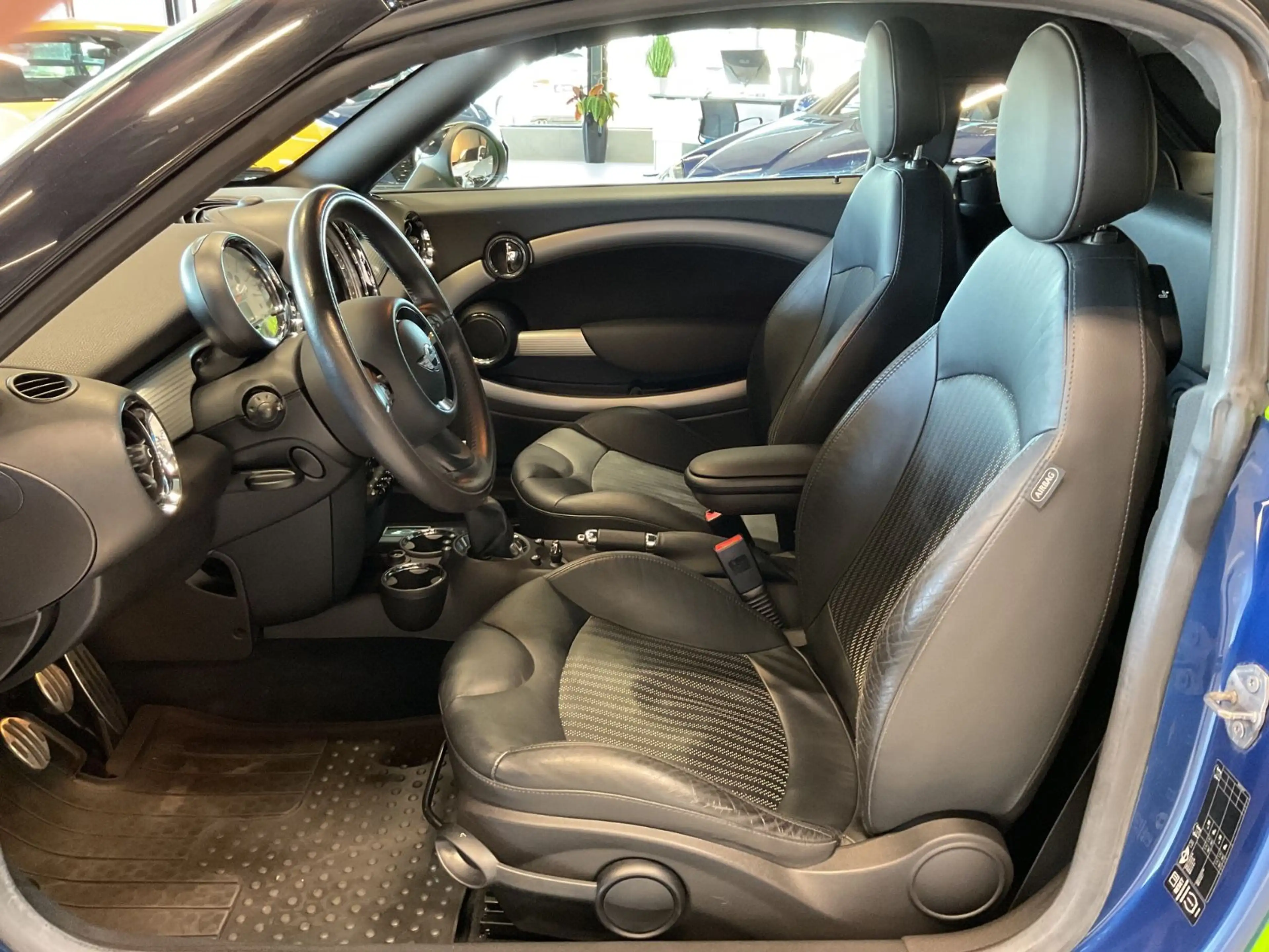MINI Cooper S Coupe Leder Sitzh. Xenon BT PDC — photo 5