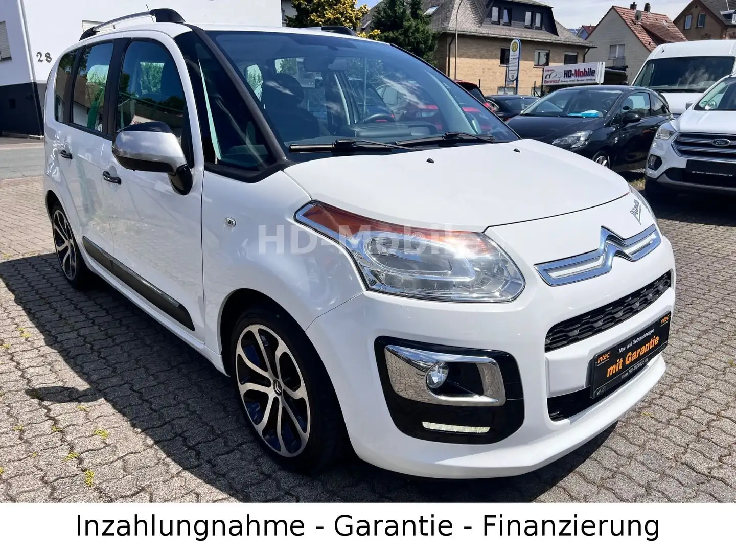 Citroen C3 Picasso Selection, 1. Hand, 8 fach bereift Weiß - 2