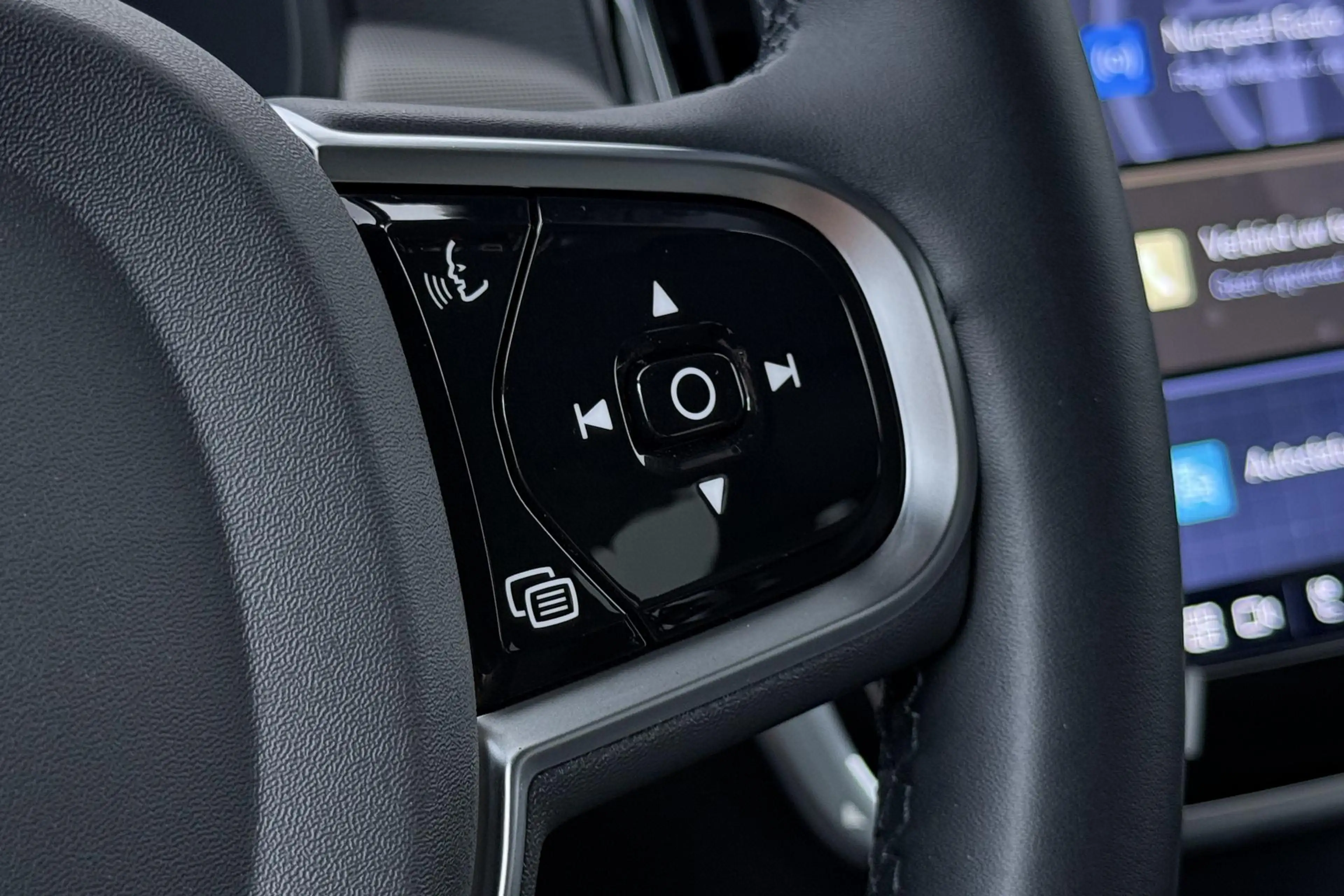Volvo V90 T8 Plug-in hybrid Plus Dark | ACC | 360° Camera | — photo 39