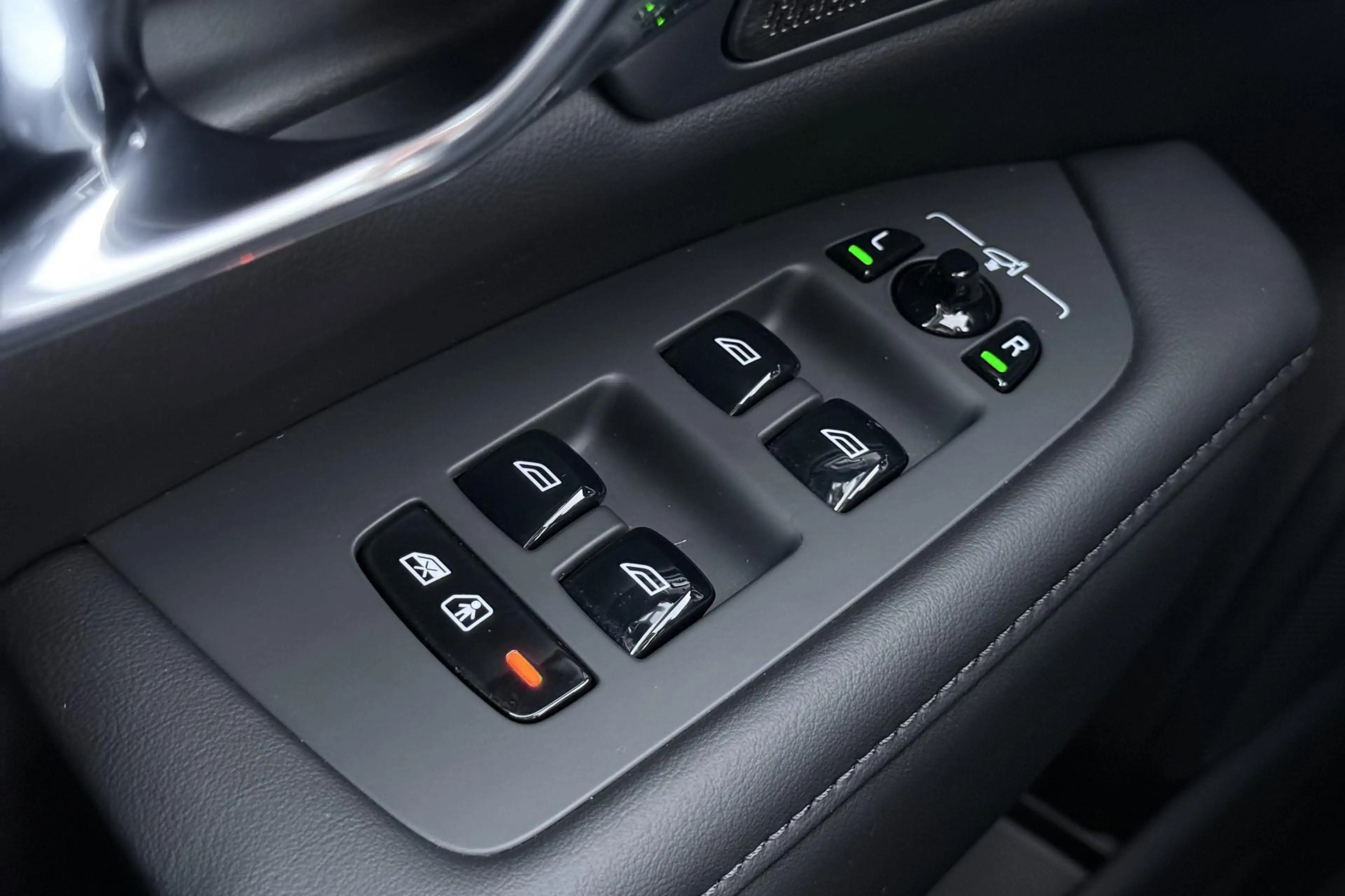 Volvo V90 T8 Plug-in hybrid Plus Dark | ACC | 360° Camera | — photo 42