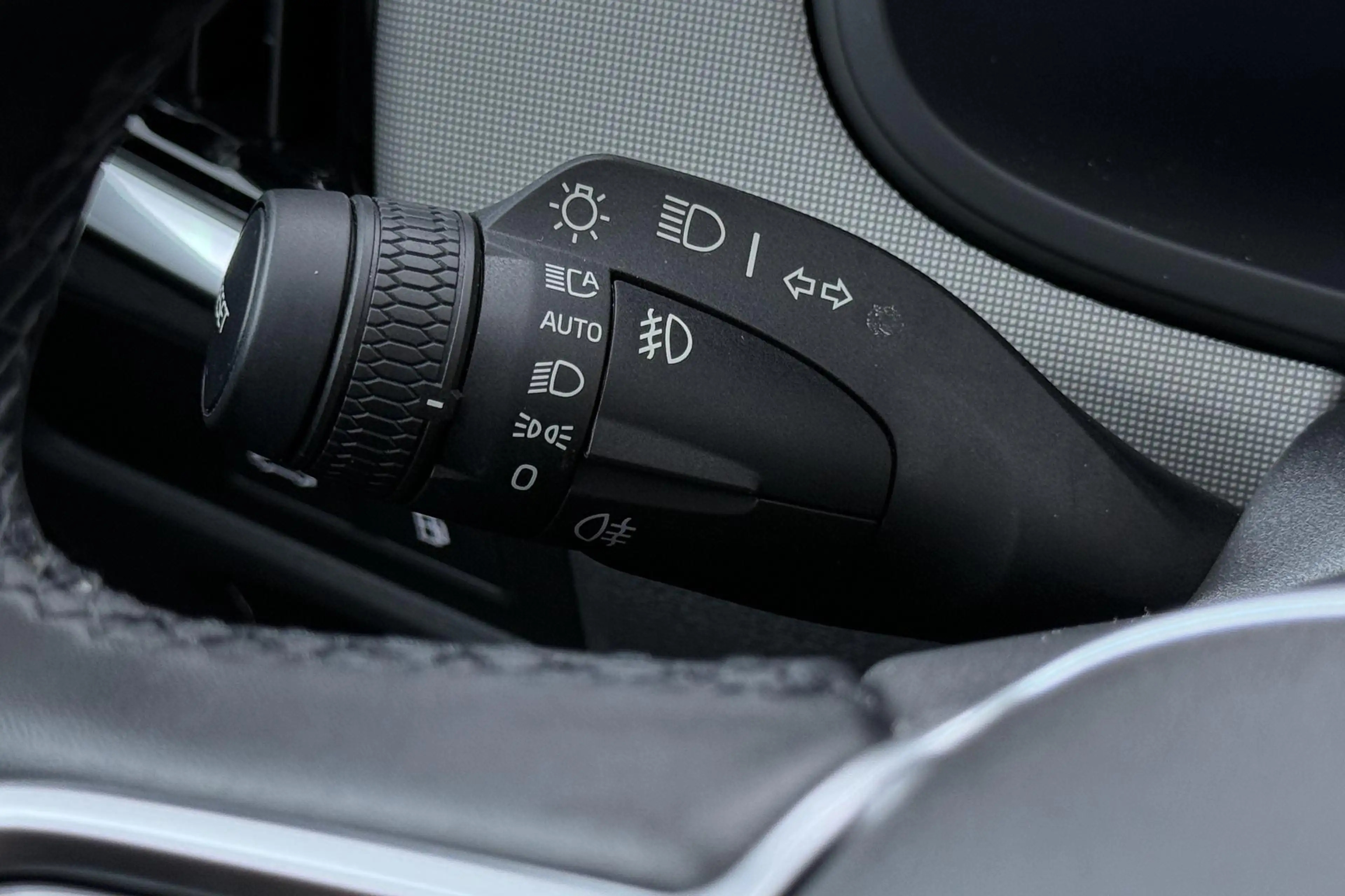 Volvo V90 T8 Plug-in hybrid Plus Dark | ACC | 360° Camera | — photo 40