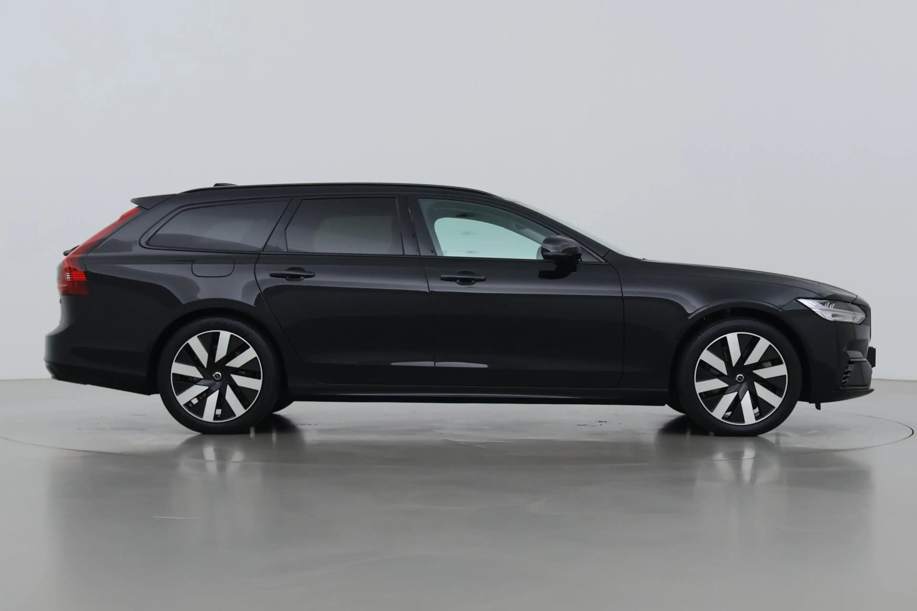 Volvo V90 T8 Plug-in hybrid Plus Dark | ACC | 360° Camera | — photo 10