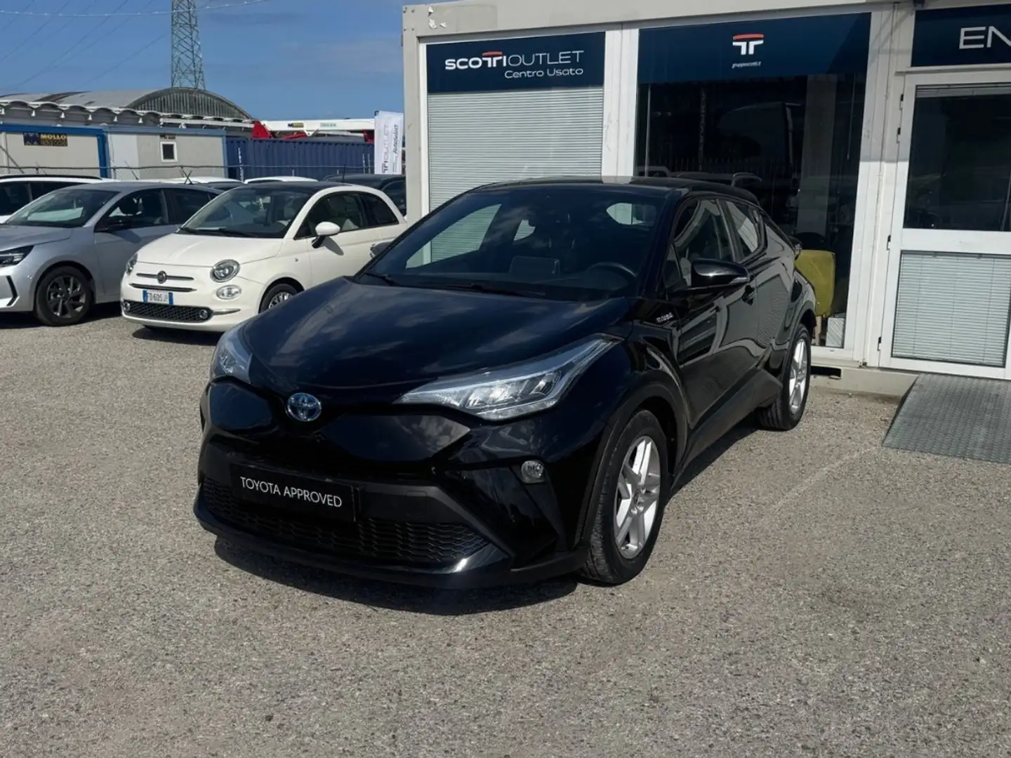 Toyota C-HR 1.8 Hybrid Active Nero - 1