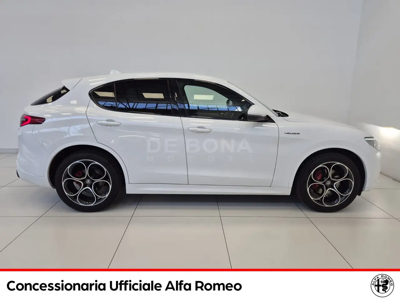 Alfa Romeo Stelvio 2021 — фото 6