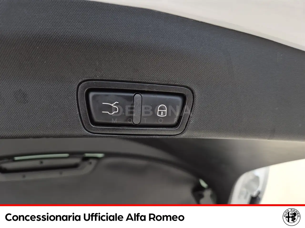 Alfa Romeo Stelvio 2021 — фото 22