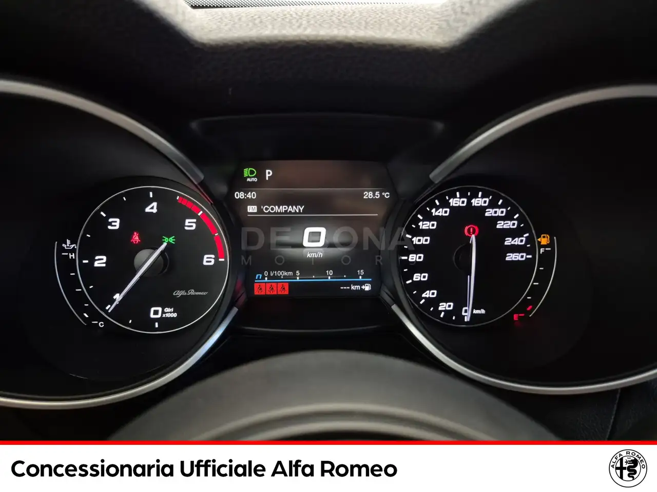 Alfa Romeo Stelvio 2021 — фото 11