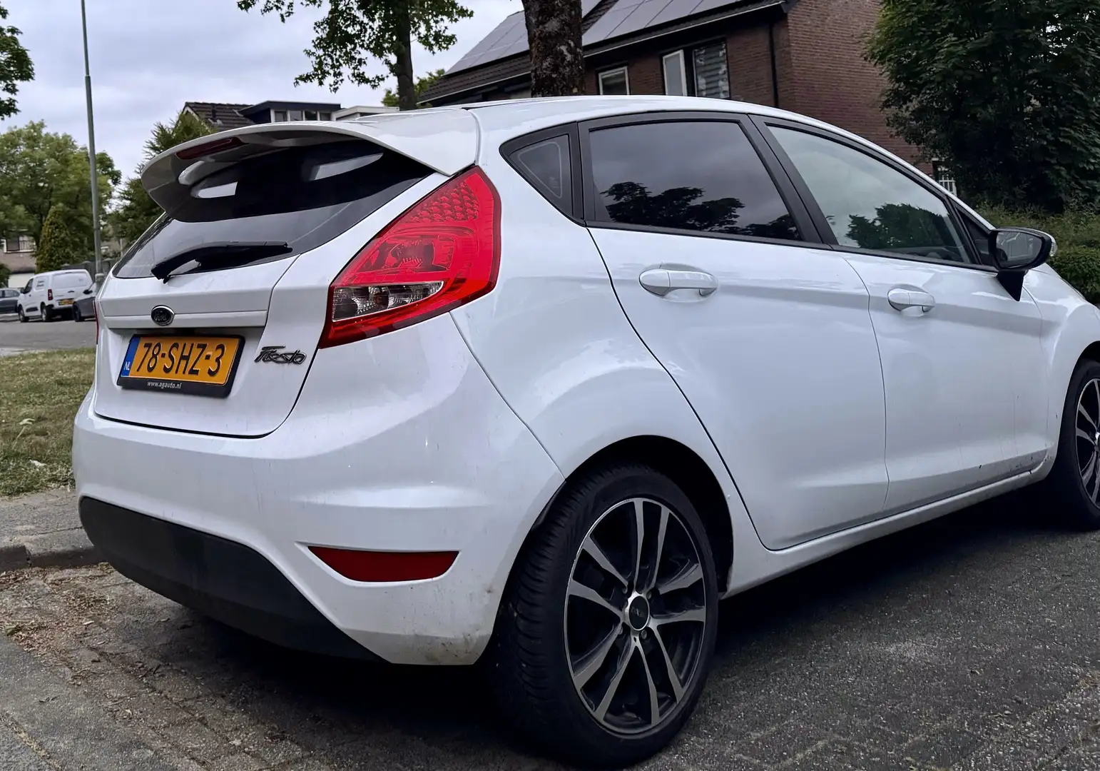 Ford Fiesta Fiesta 1.25 Limited Wit - 2