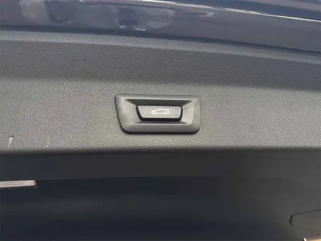 BMW X3 view 29