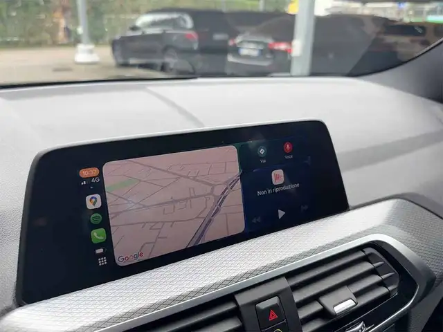 BMW X3 view 18