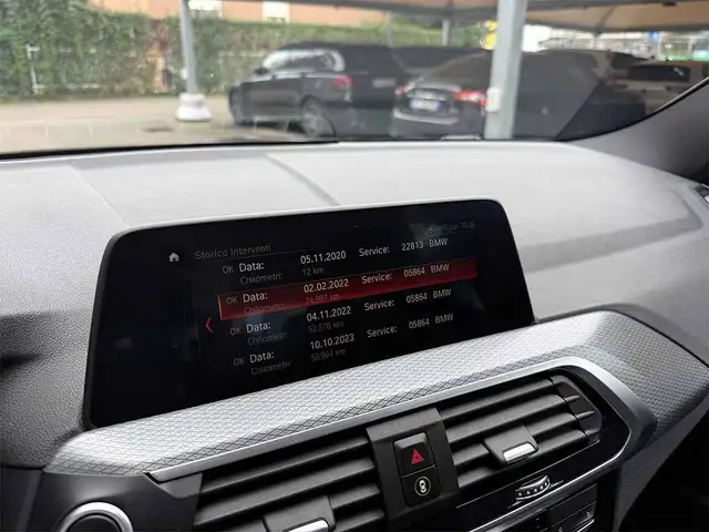 BMW X3 view 19