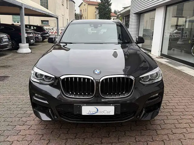 BMW X3 view 2