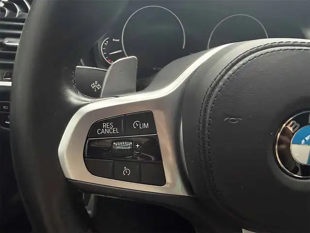 BMW X3 view 11