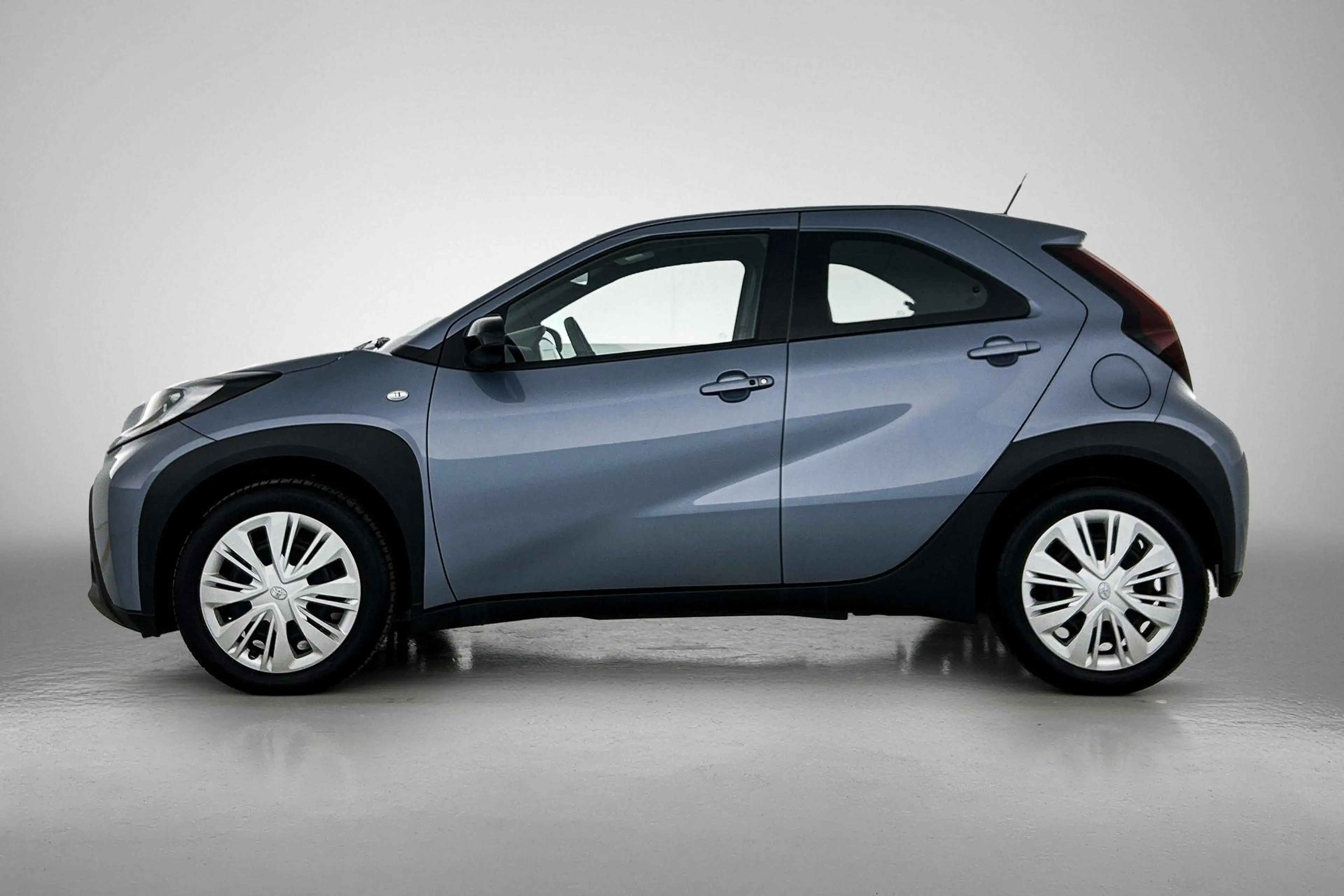 Toyota Aygo X 1.0 VVT-i S-CVT Play | Apple Carplay/Android Auto — photo 6